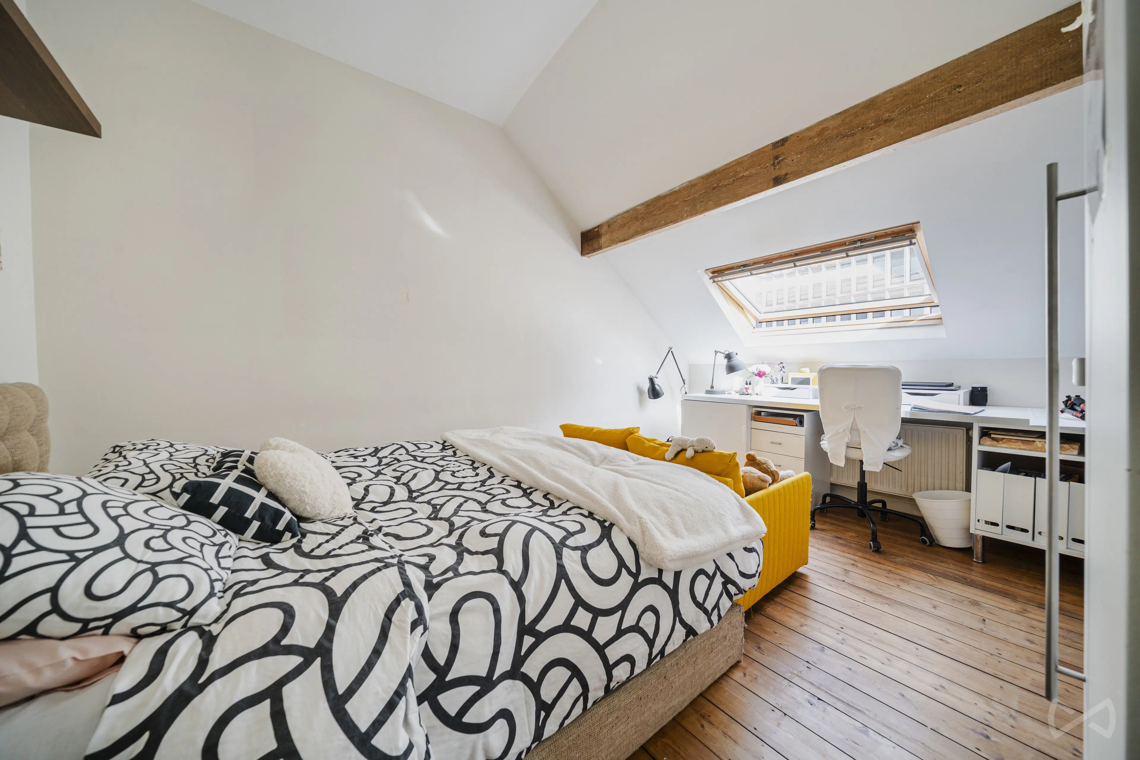 Photo 3 sur 4 pour Maison de quatre chambres à Etterbeek