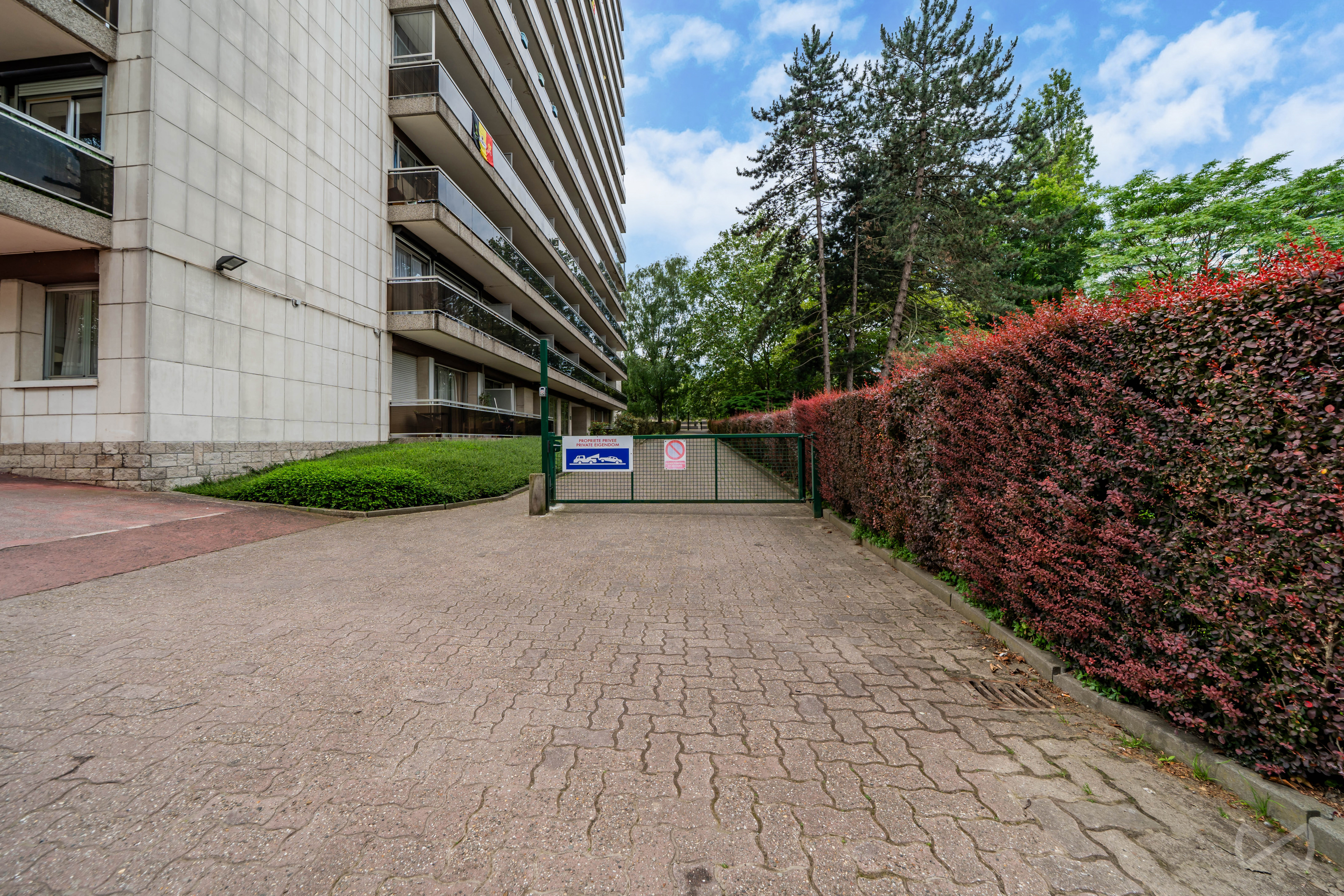 Picture 3 of 4 for Flat with three bedrooms in Anderlecht