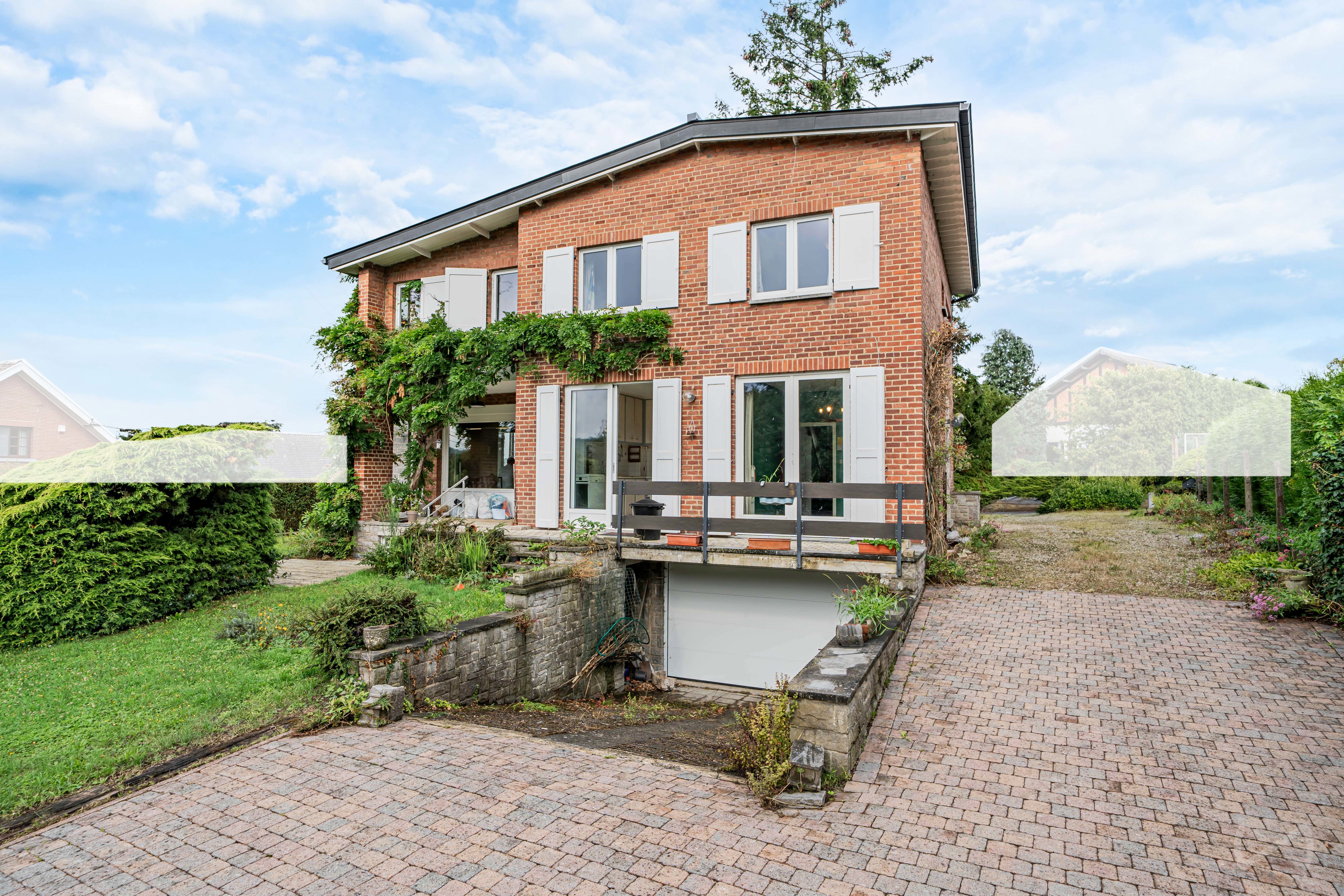 Picture 3 of 3 for House with four bedrooms in Mont-sur-marchienne