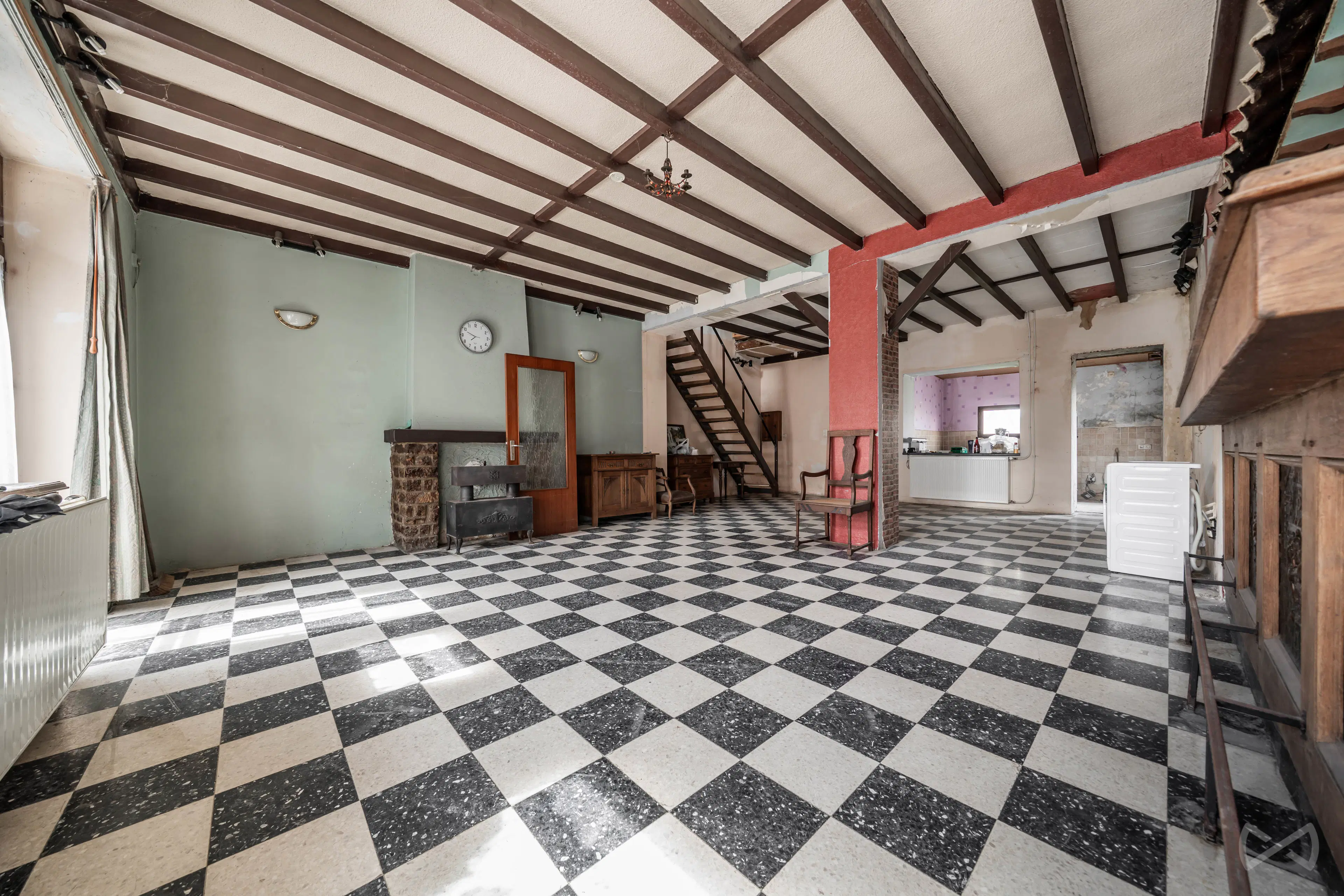 Picture 3 of 4 for Multi-purpose building with four bedrooms in Morialmé
