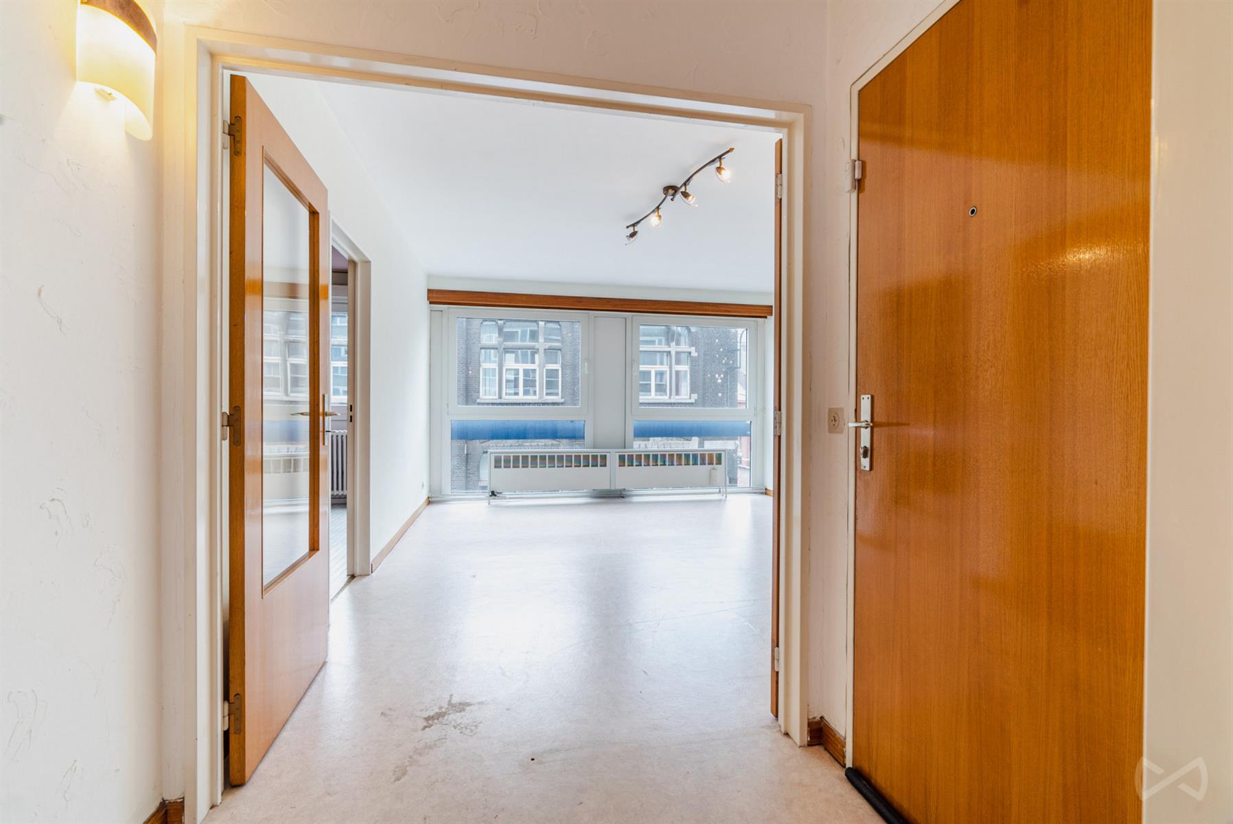 Picture 1 of 4 for Flat with one bedroom in Charleroi