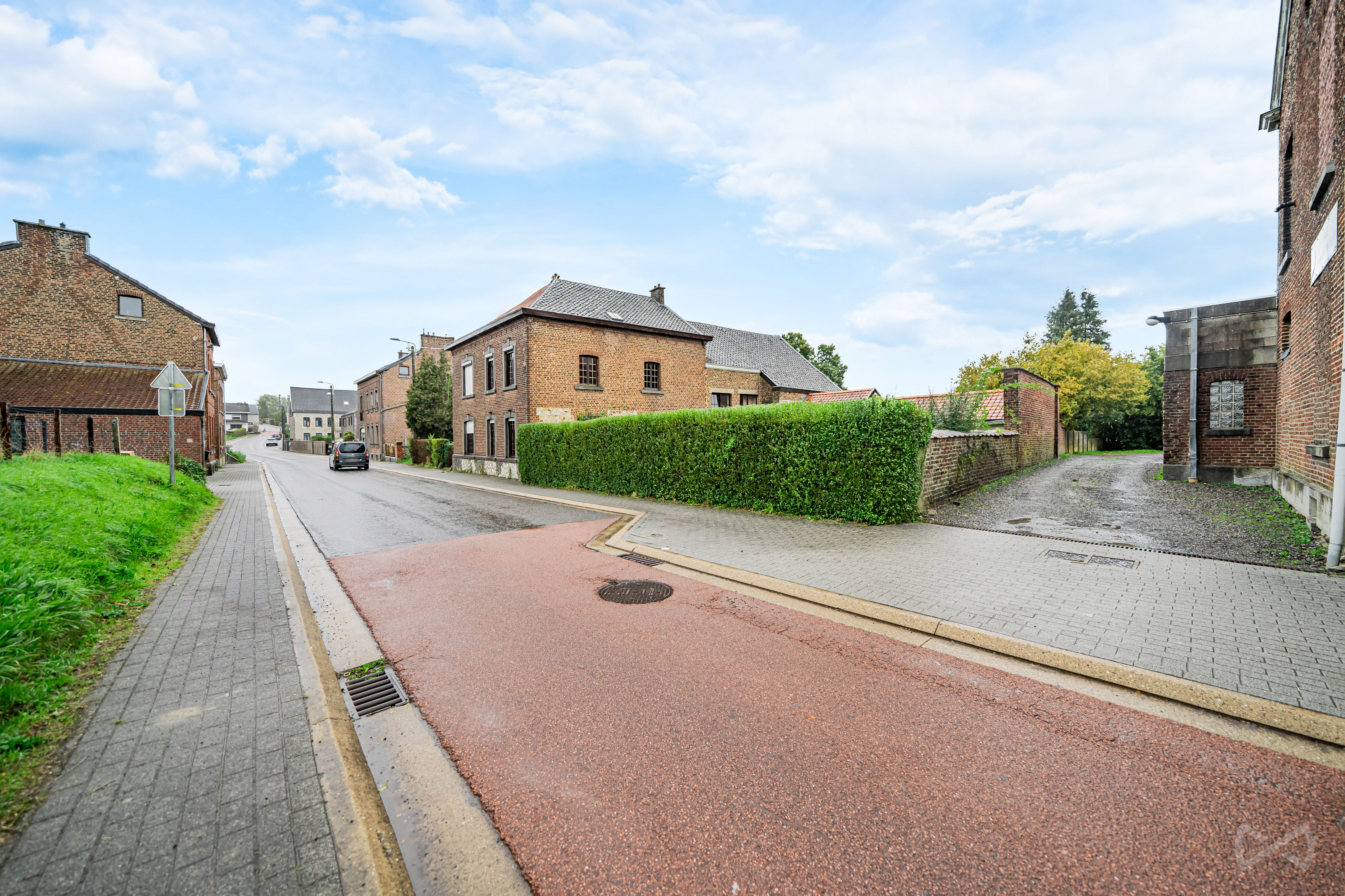 Picture 4 of 4 for Villa farmtype with four bedrooms in Xhendelesse