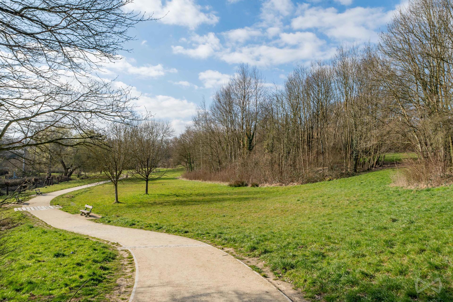 Foto 2 van 3 van Appartement met drie slaapkamers in Molenbeek-saint-jean