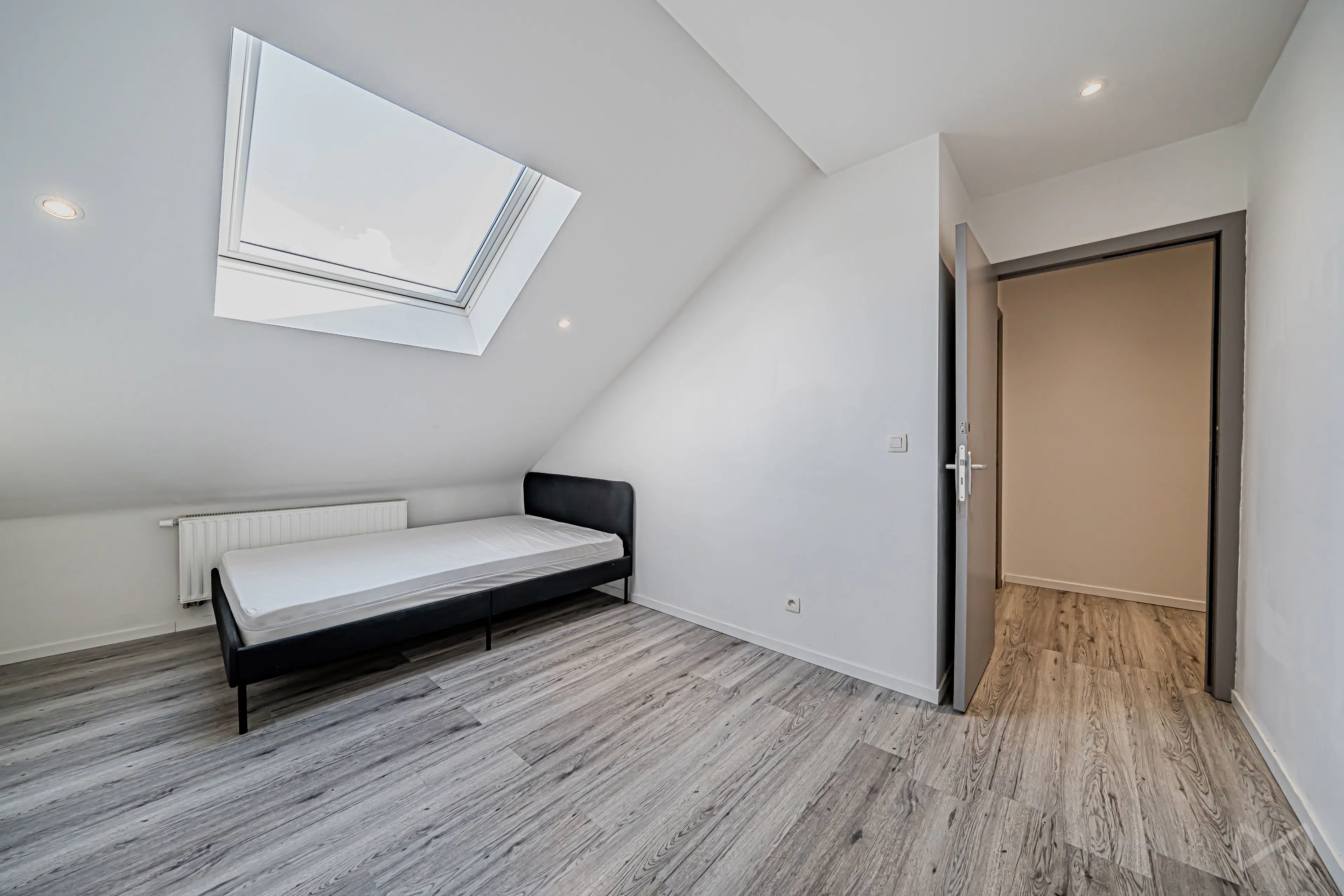 Picture 1 of 4 for House with four bedrooms in Châtelet