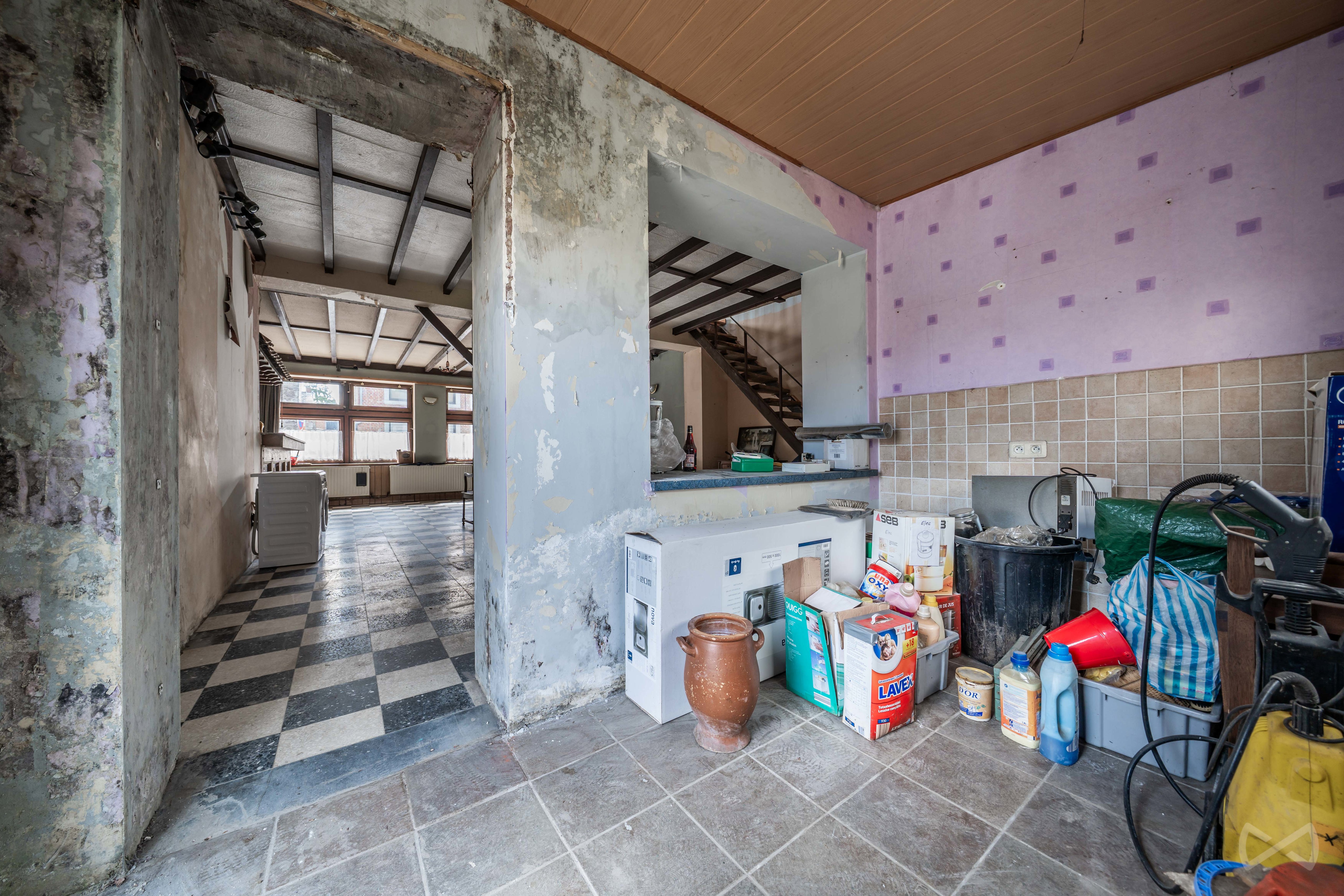 Picture 4 of 4 for Multi-purpose building with four bedrooms in Morialmé