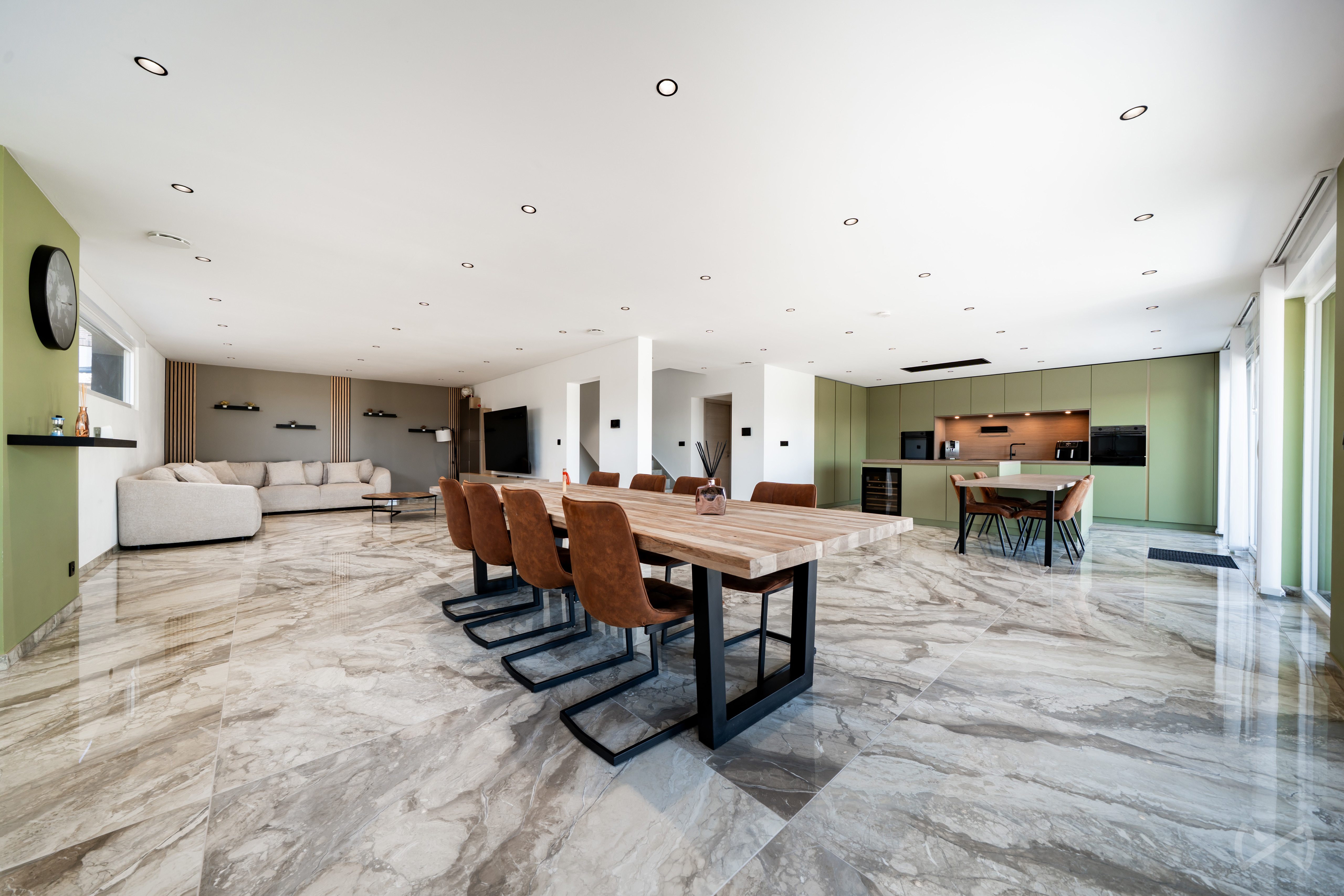 Picture 3 of 3 for Villa with five bedrooms in La Louvière Maurage