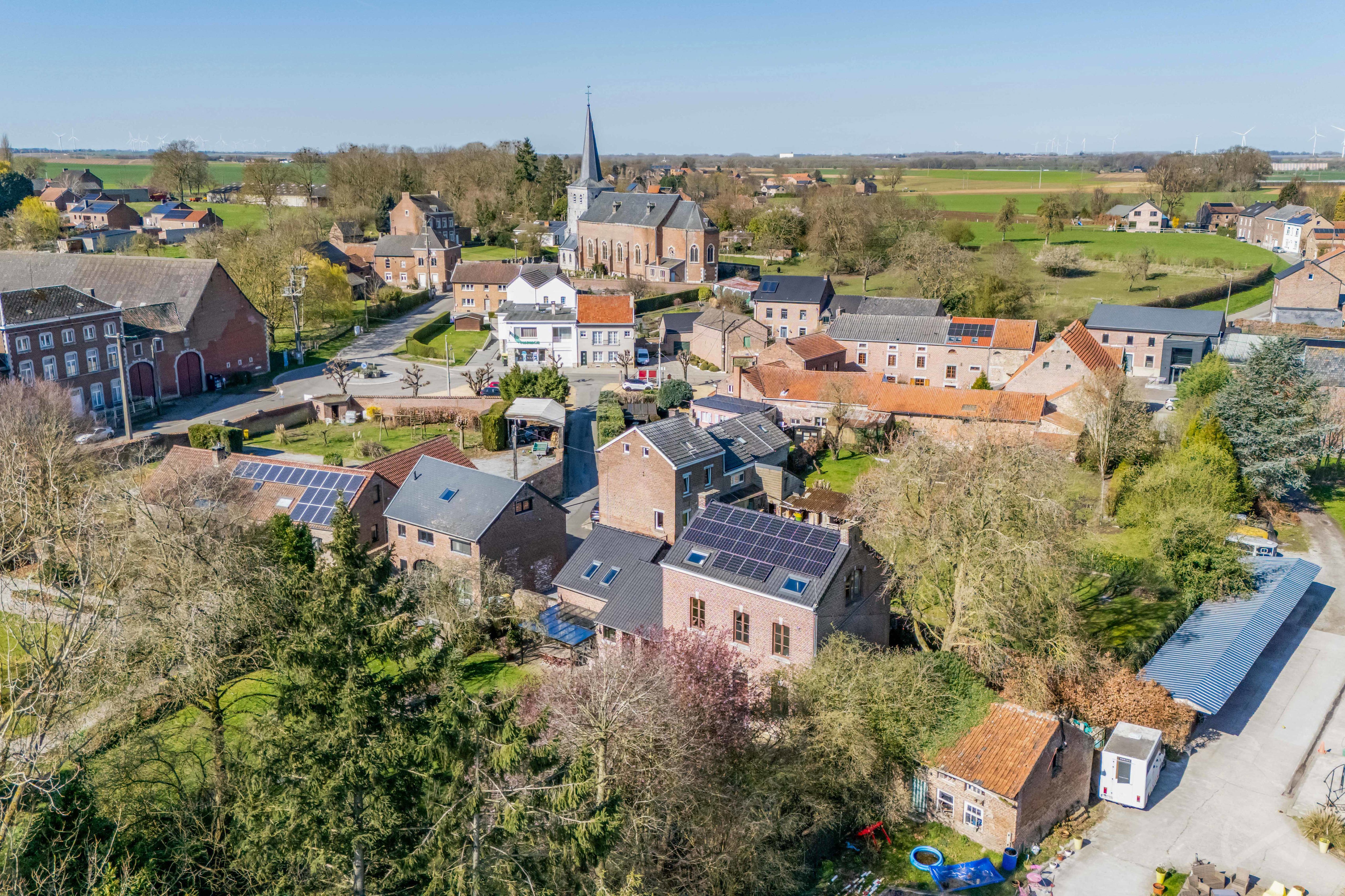 Photo 2 sur 4 pour Villa de sept chambres à Faimes