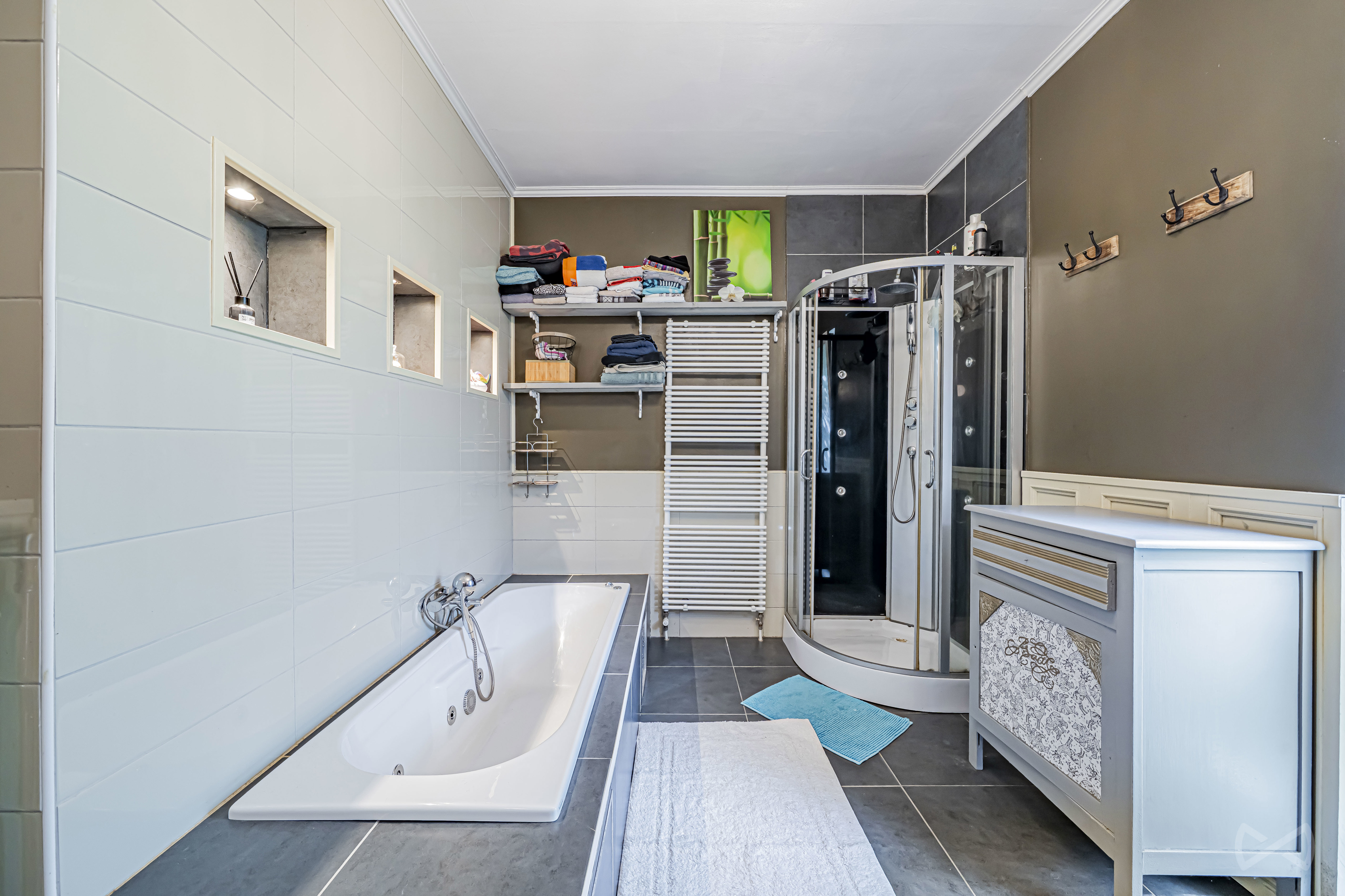Picture 2 of 4 for House with three bedrooms in Petit-thier