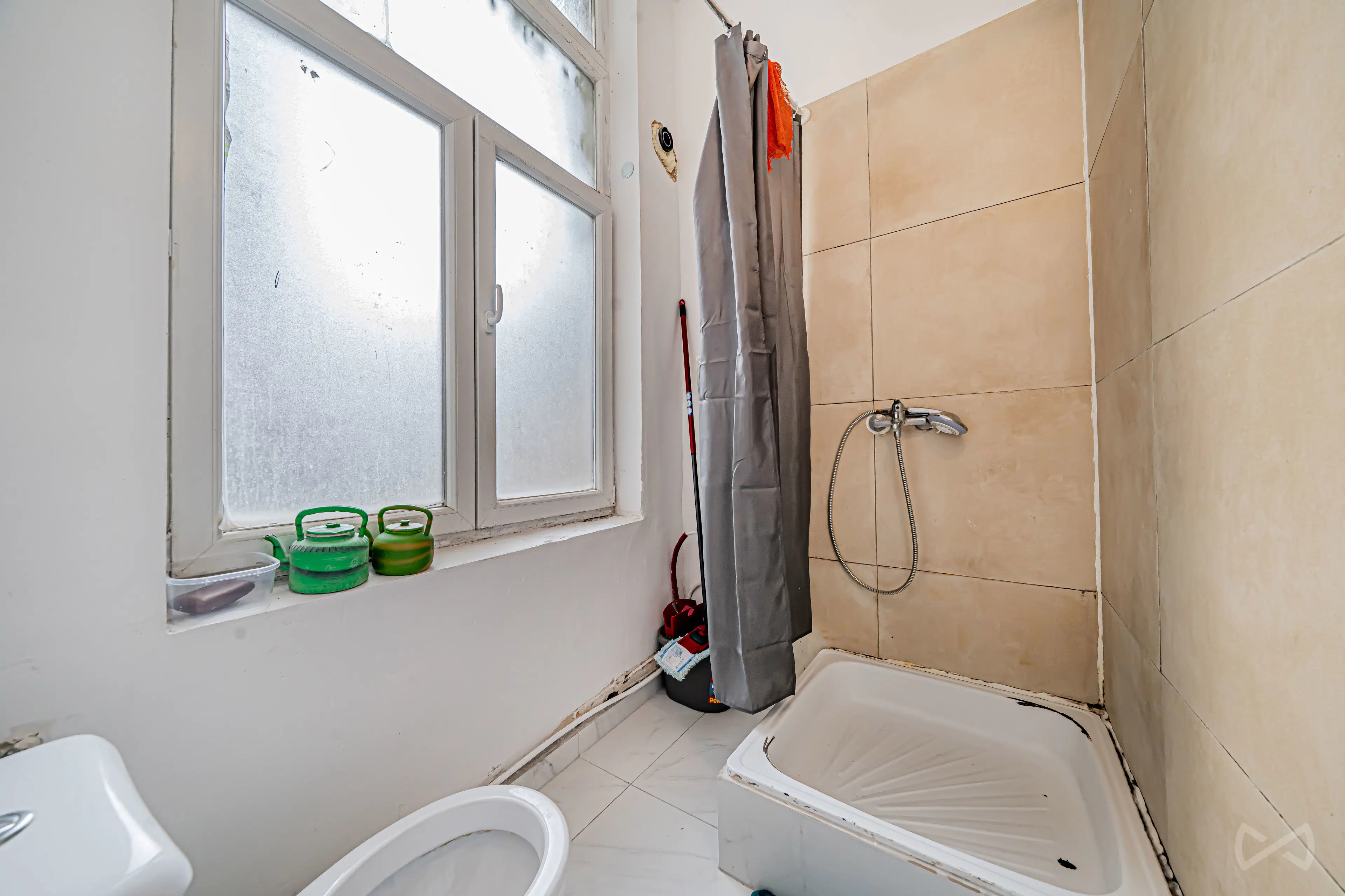 Photo 4 sur 4 pour Immeuble à appartements de 14 chambres à Molenbeek-saint-jean