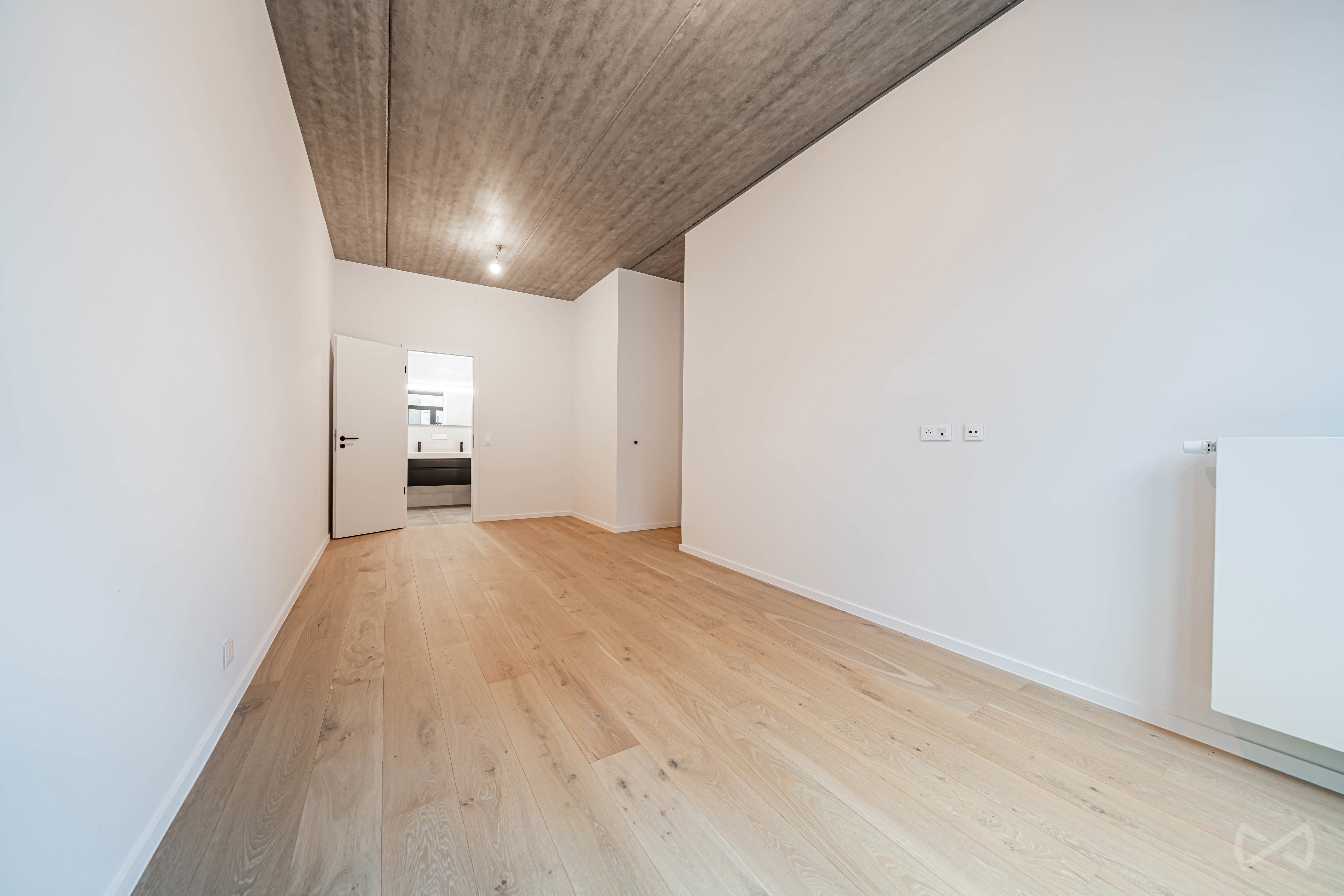 Picture 1 of 4 for Flat with three bedrooms in Liège