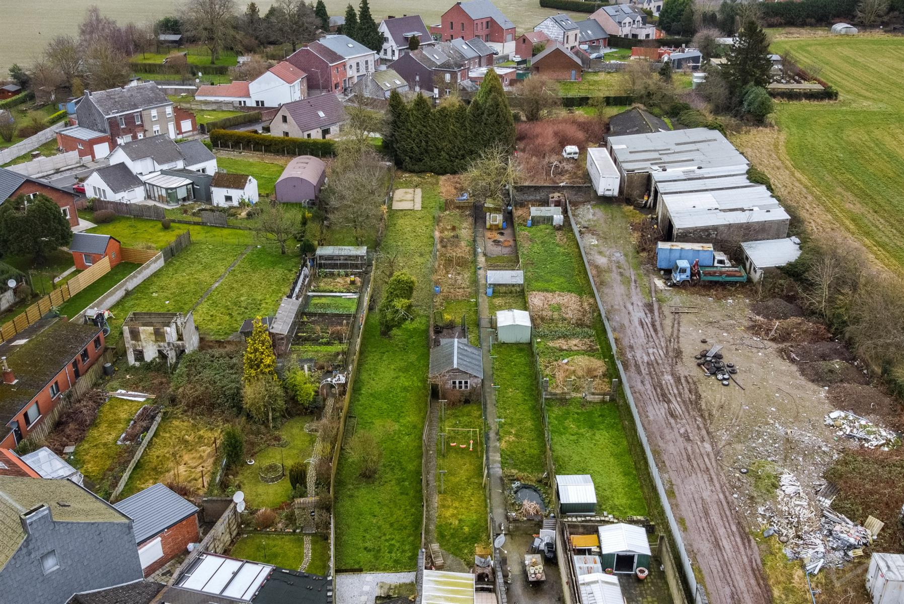 Photo 1 sur 4 pour Maison de trois chambres à Forchies-la-marche