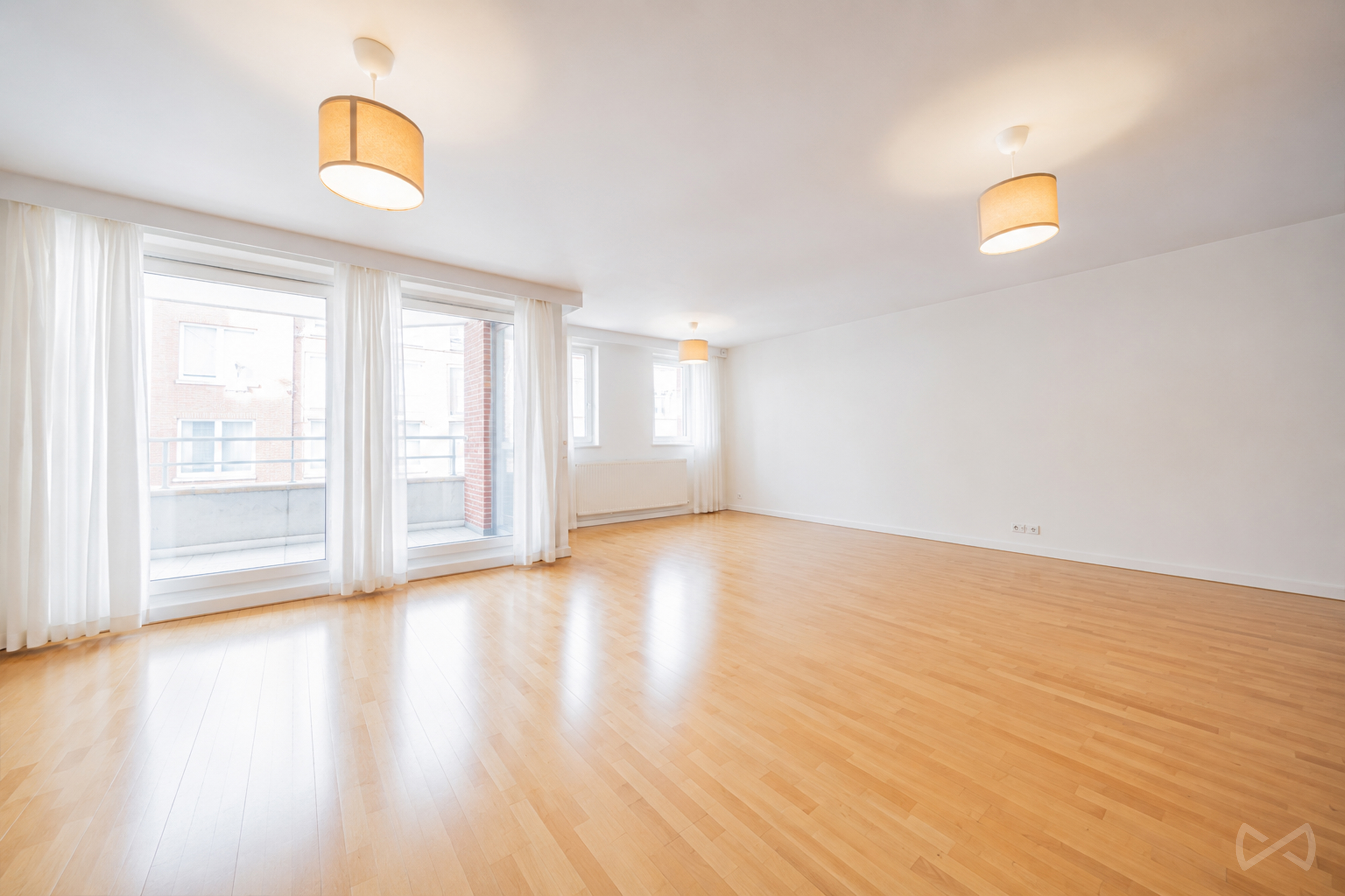 Picture 2 of 4 for Flat with three bedrooms in Uccle