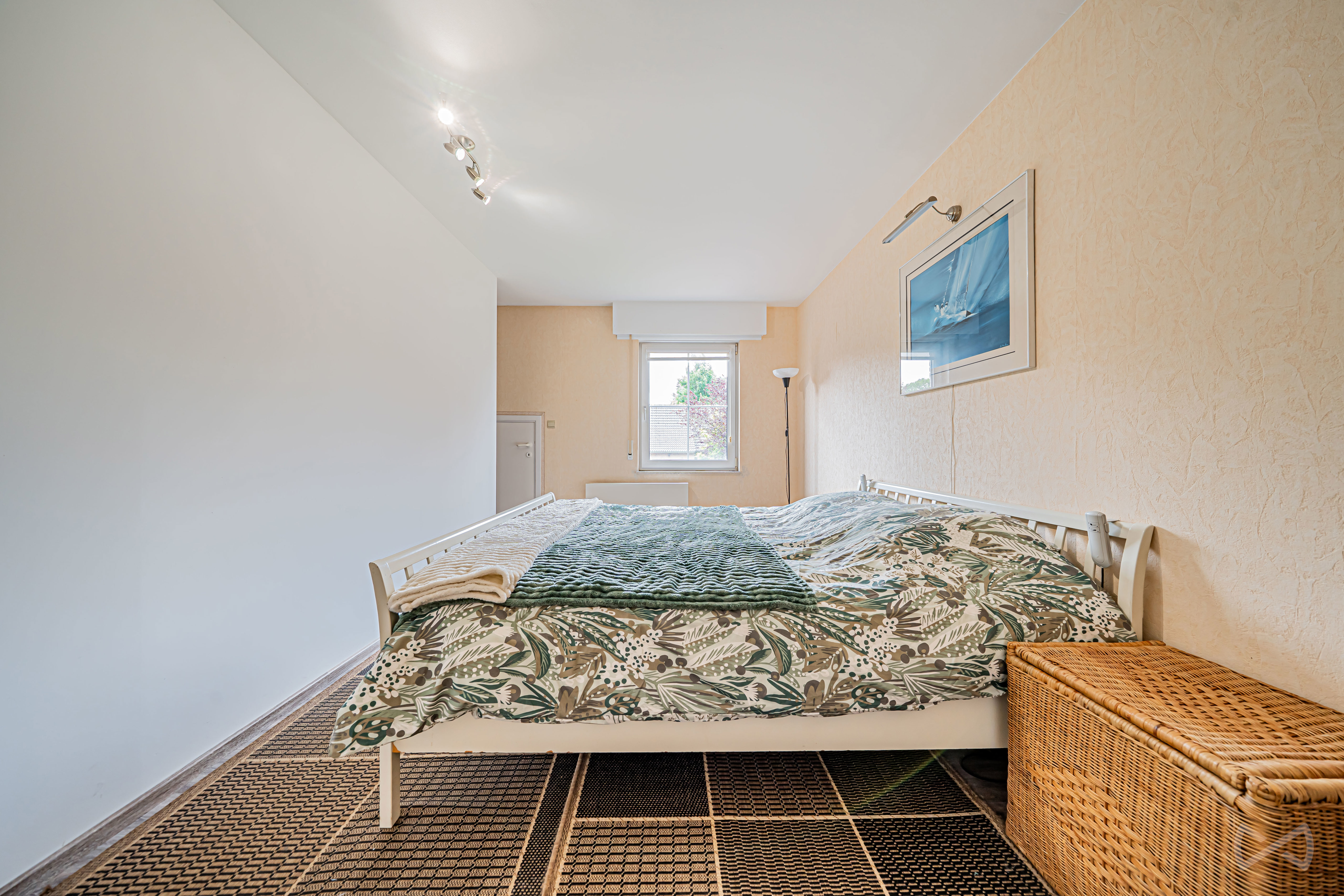 Photo 2 sur 4 pour Villa de quatre chambres à Waterloo