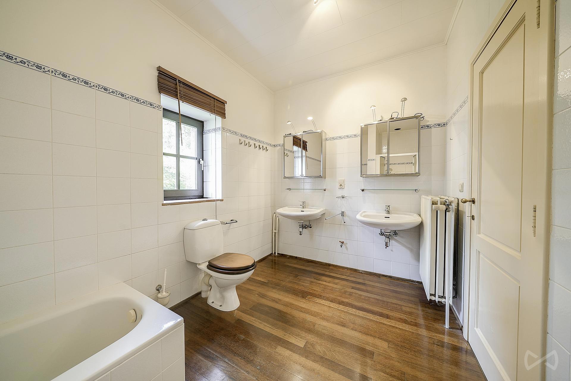 Picture 4 of 4 for House with five bedrooms in Dinant