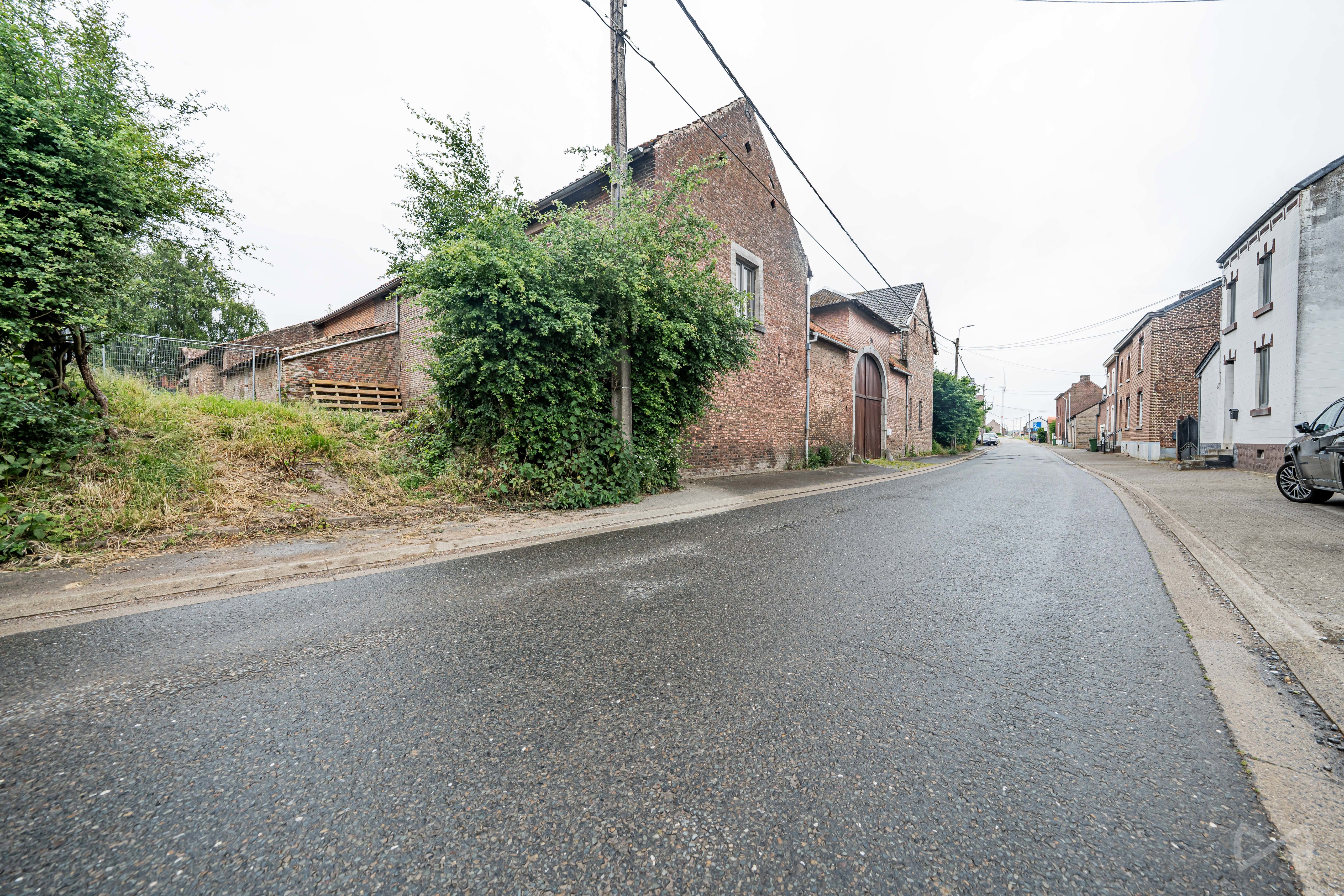 Foto 2 van 4 van Hoeve met drie slaapkamers in Rosoux-crenwick