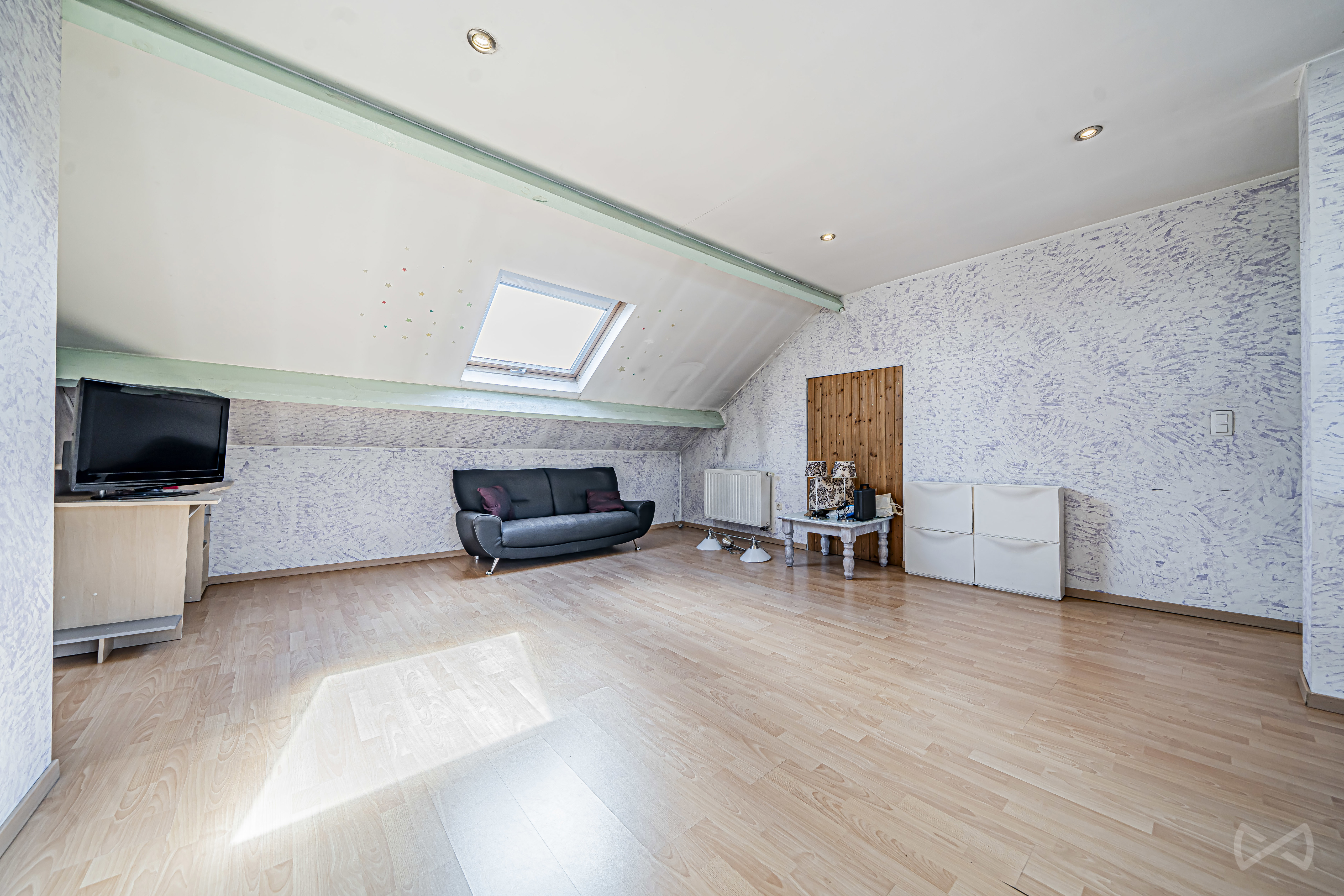 Picture 2 of 4 for Villa with four bedrooms in Jumet