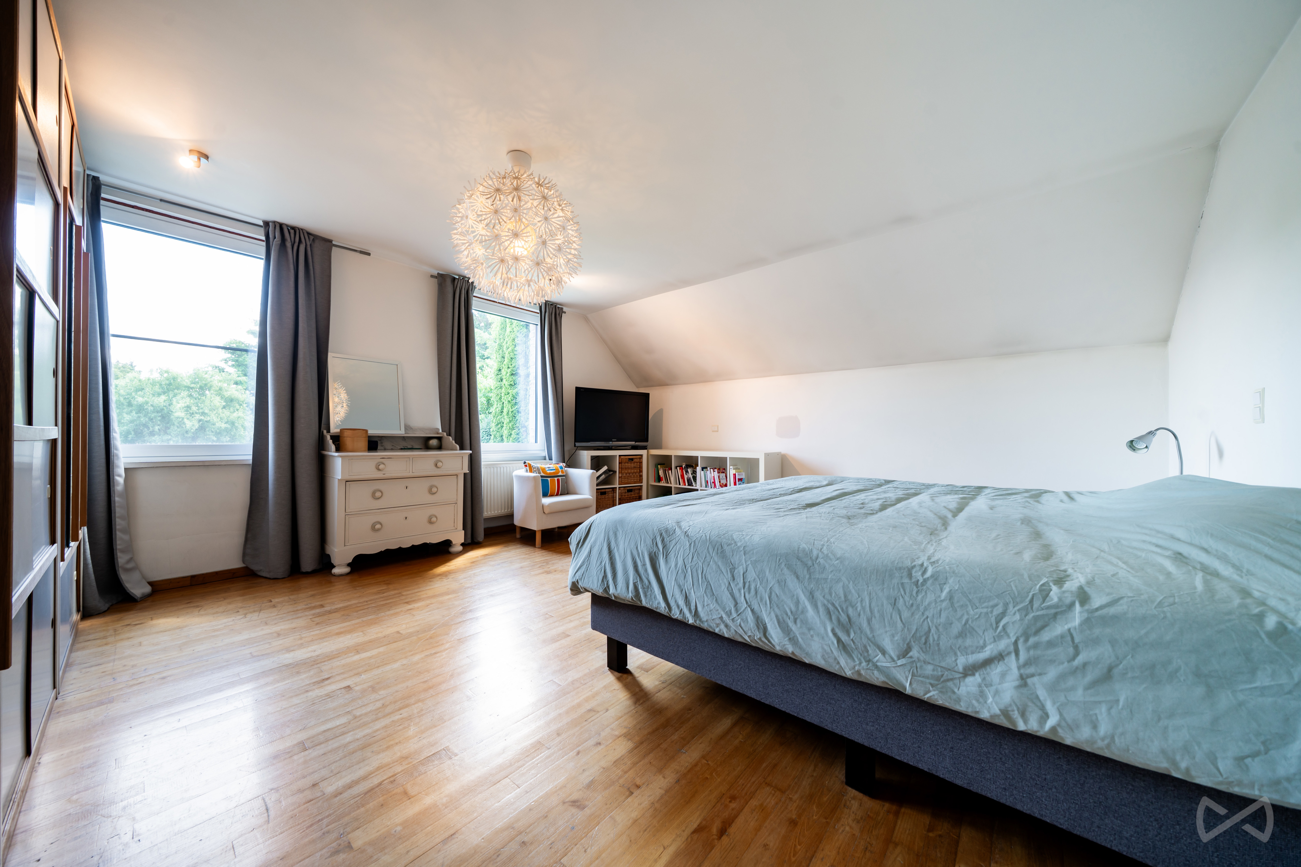 Photo 2 sur 4 pour Maison de cinq chambres à Céroux-mousty