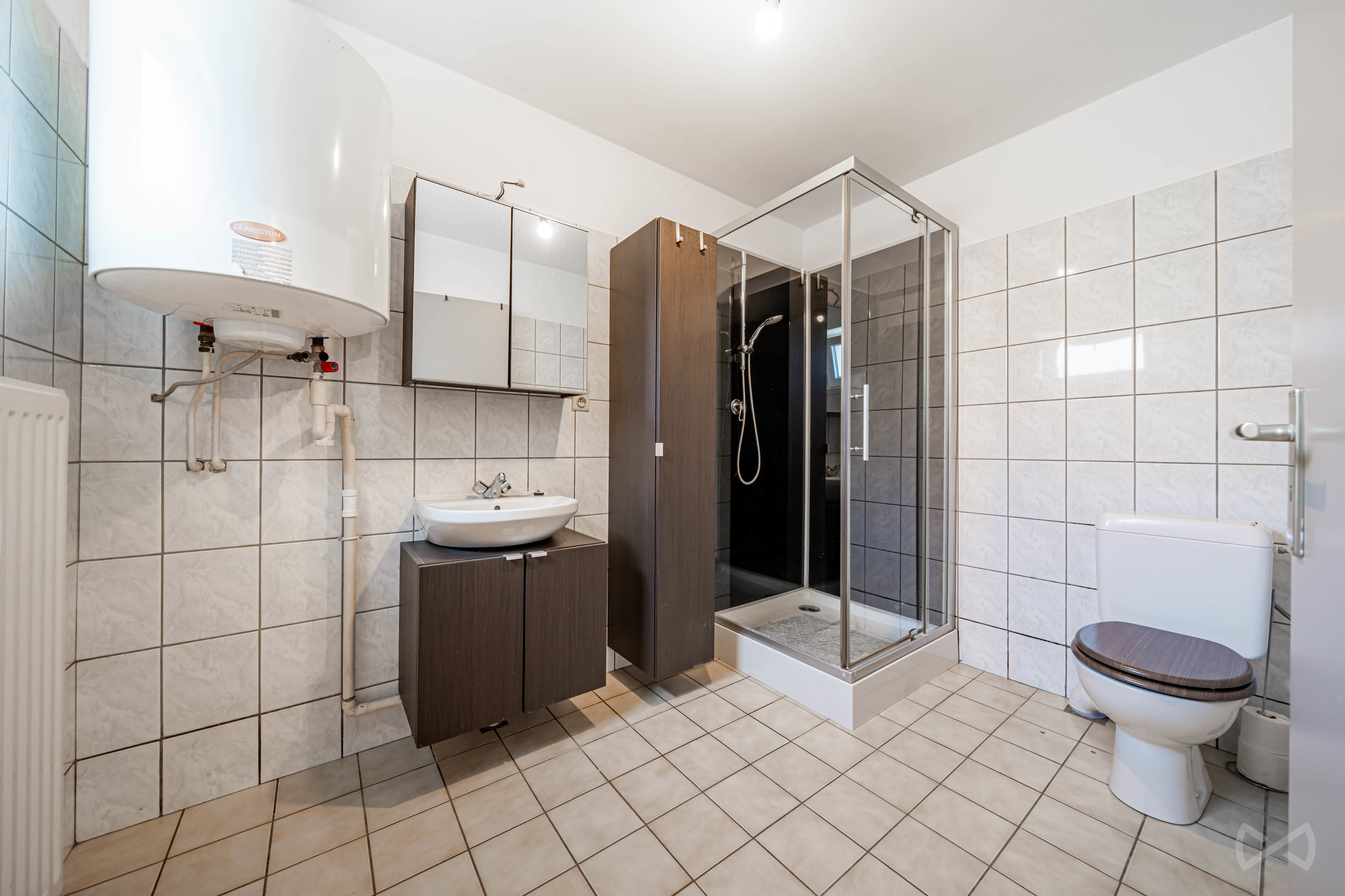 Picture 3 of 4 for Multi-purpose building with three bedrooms in Herstal