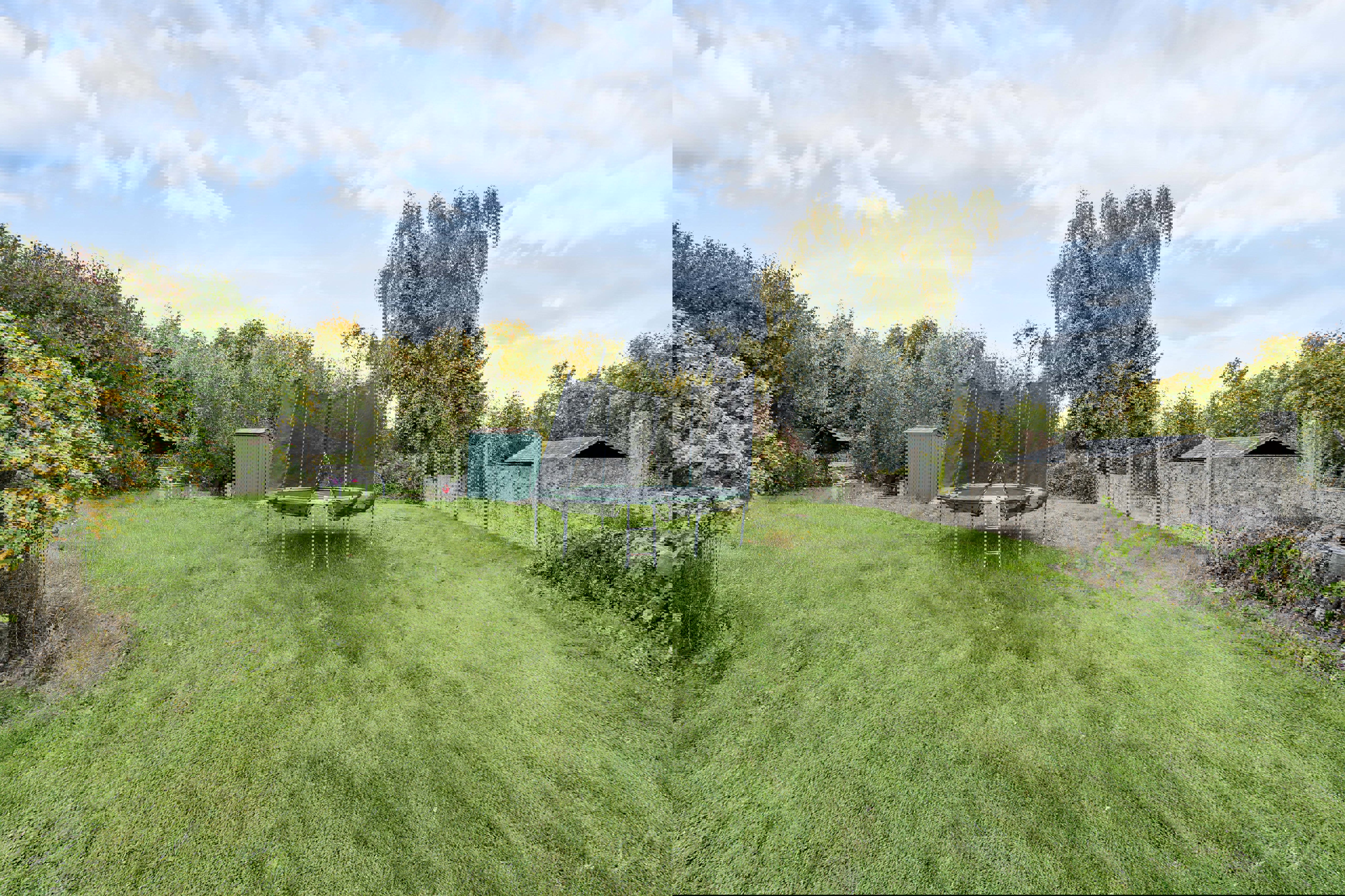 Photo 3 sur 4 pour Maison de quatre chambres à Couillet