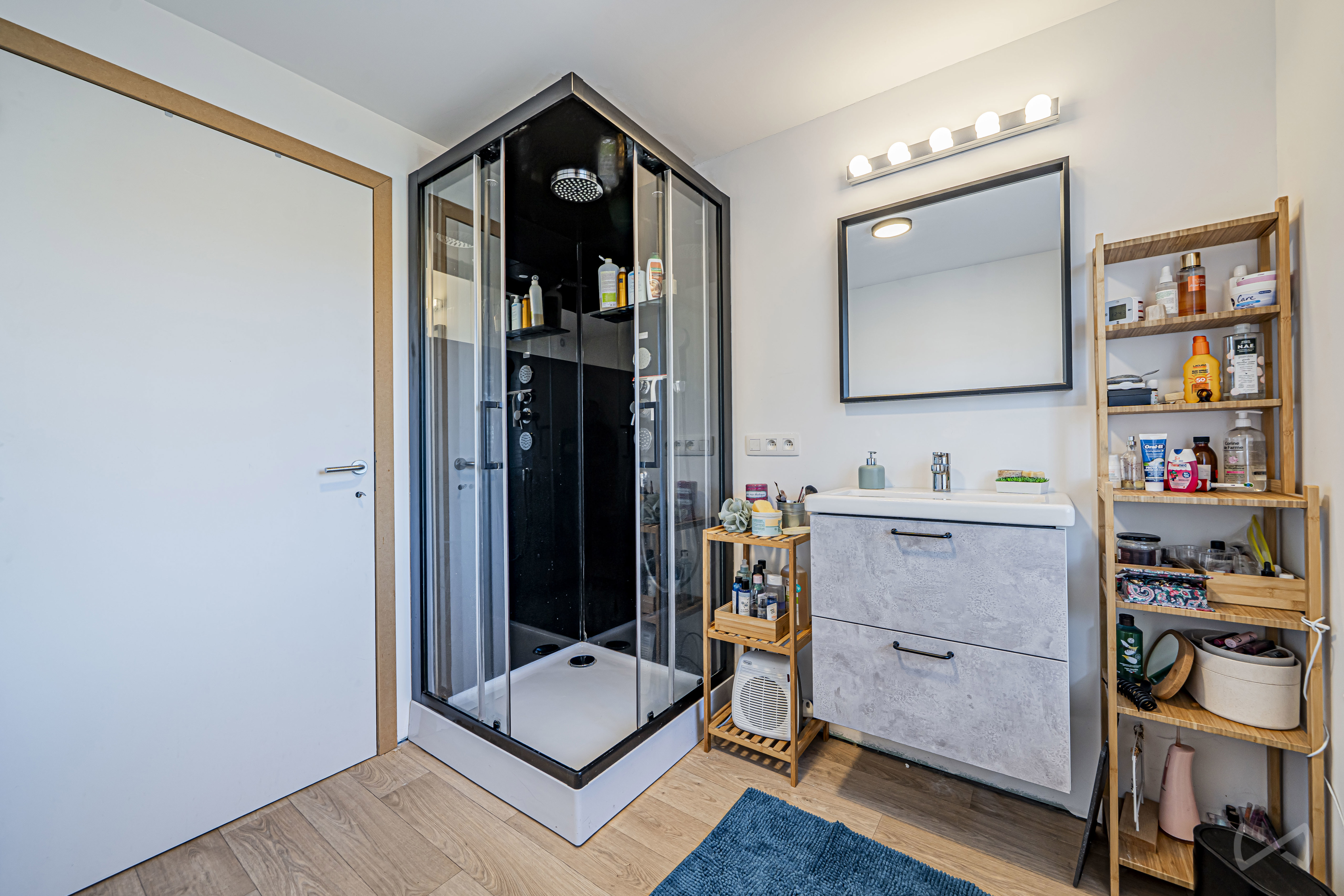 Photo 1 sur 4 pour Maison de six chambres à Genval