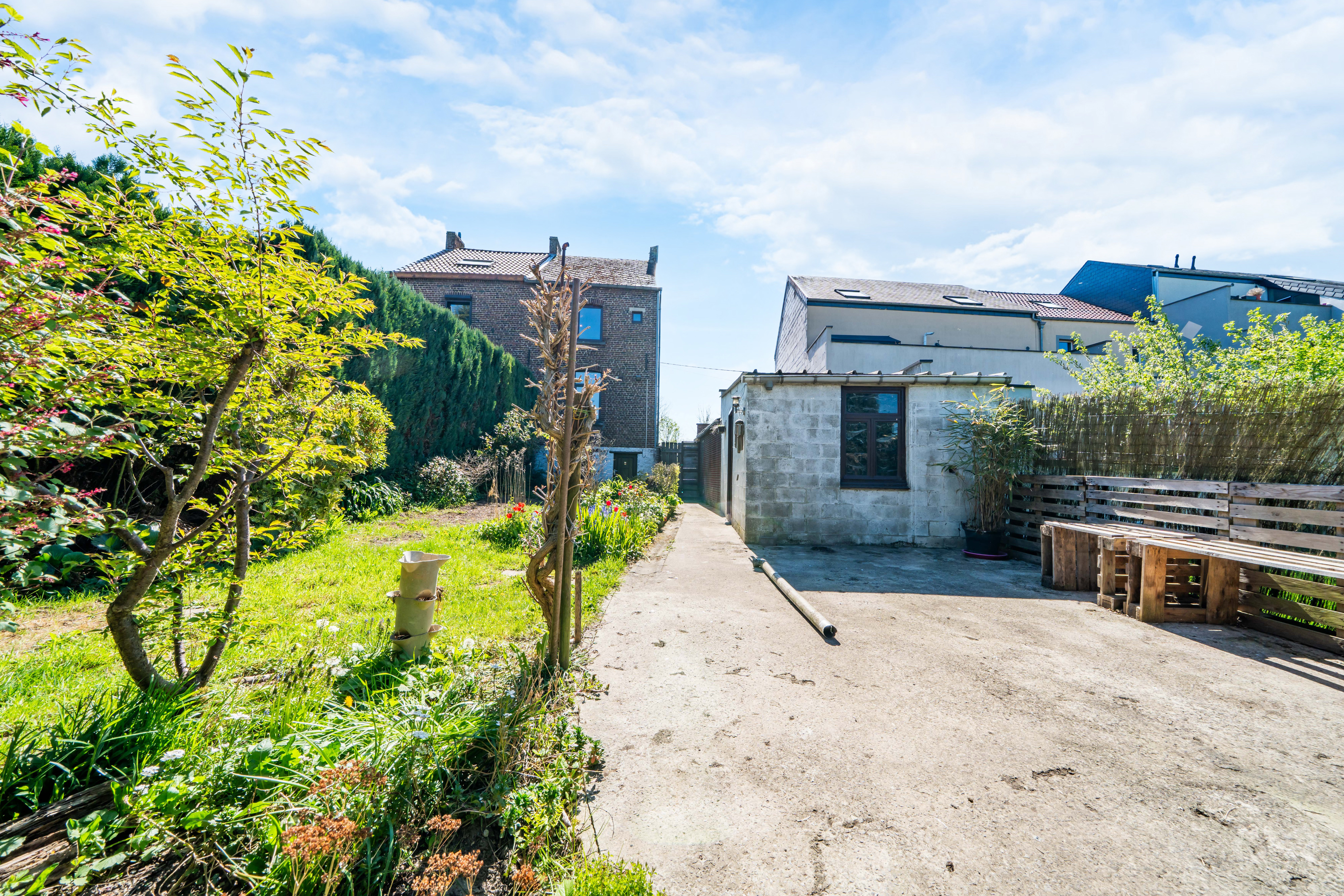 Picture 2 of 4 for House with three bedrooms in Courcelles