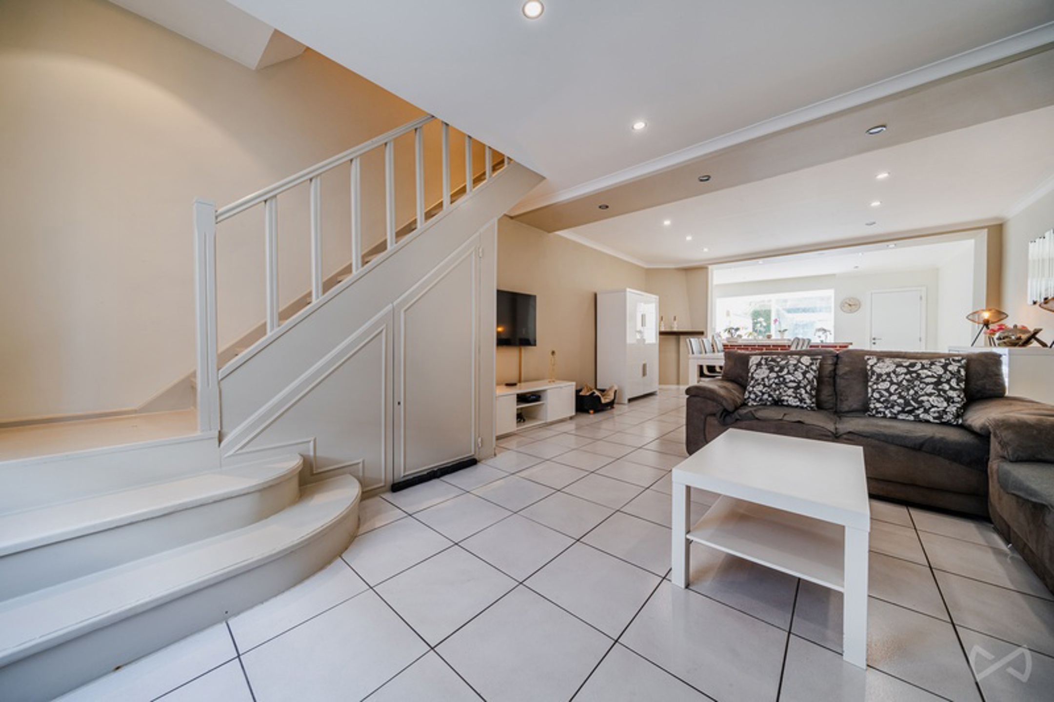 Picture 2 of 3 for House with four bedrooms in Haren (bruxelles)
