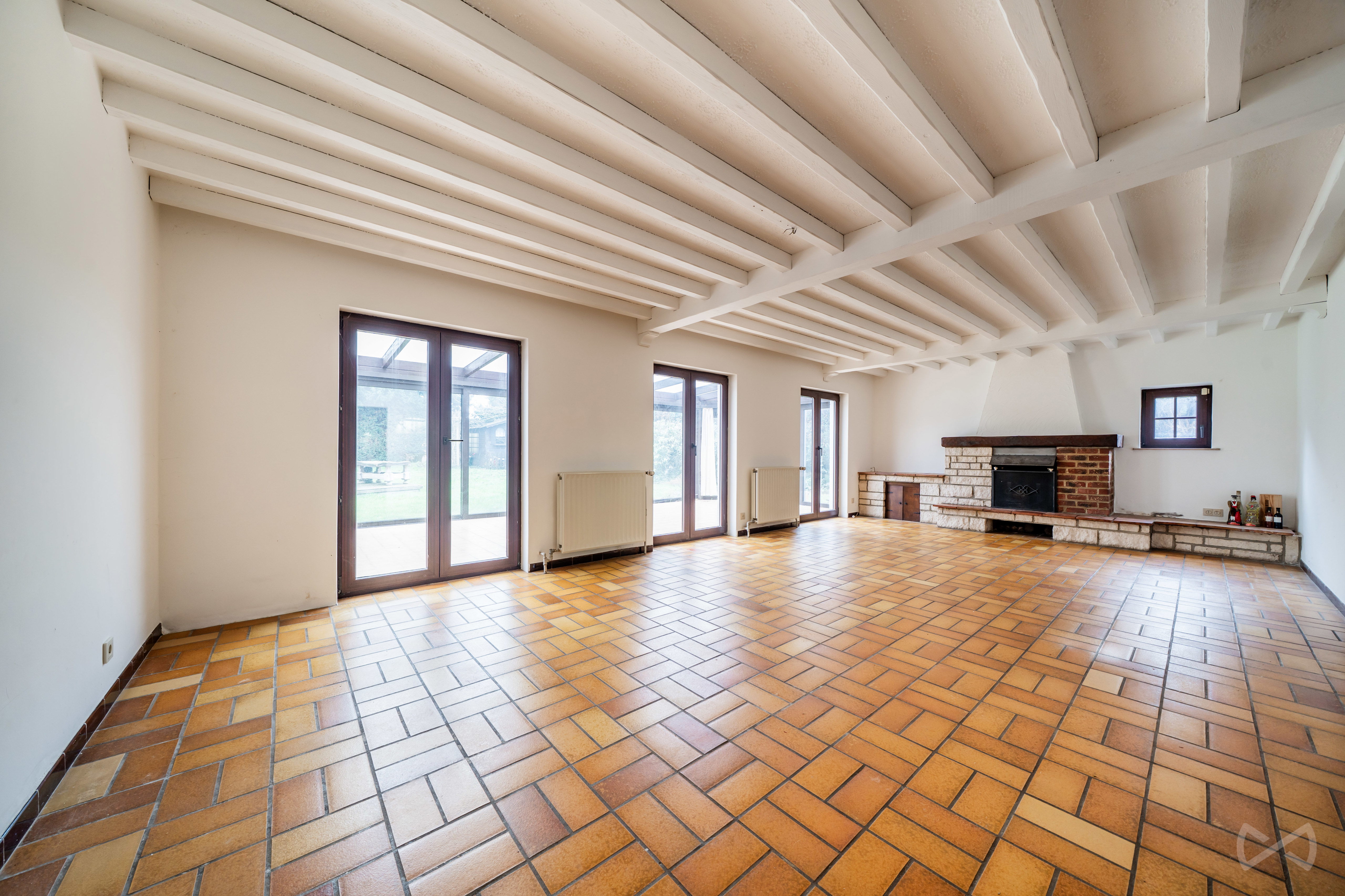 Picture 1 of 4 for Villa with three bedrooms in Hennuyères