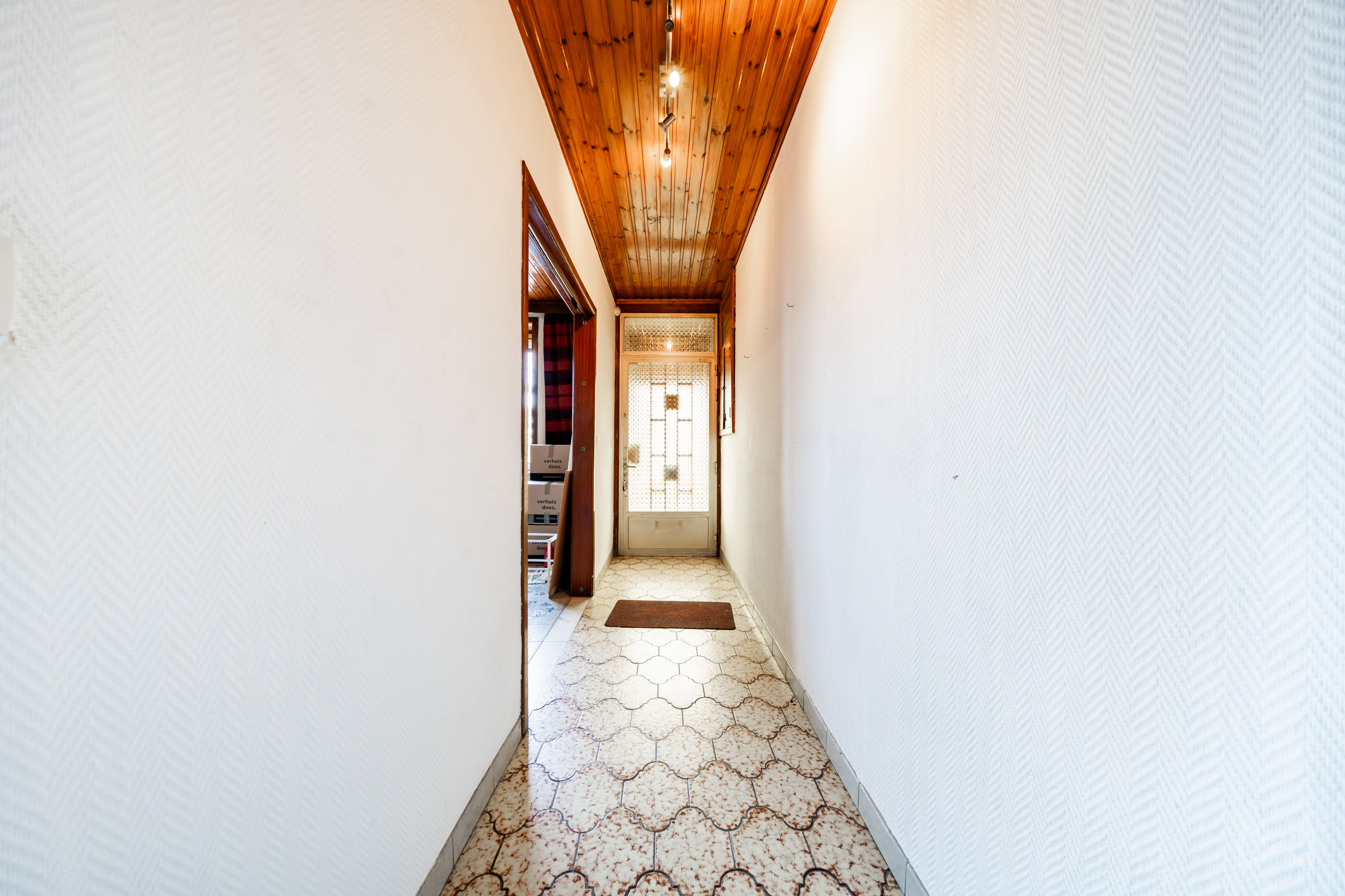 Foto 3 van 3 van Huis met vier slaapkamers in La Louvière