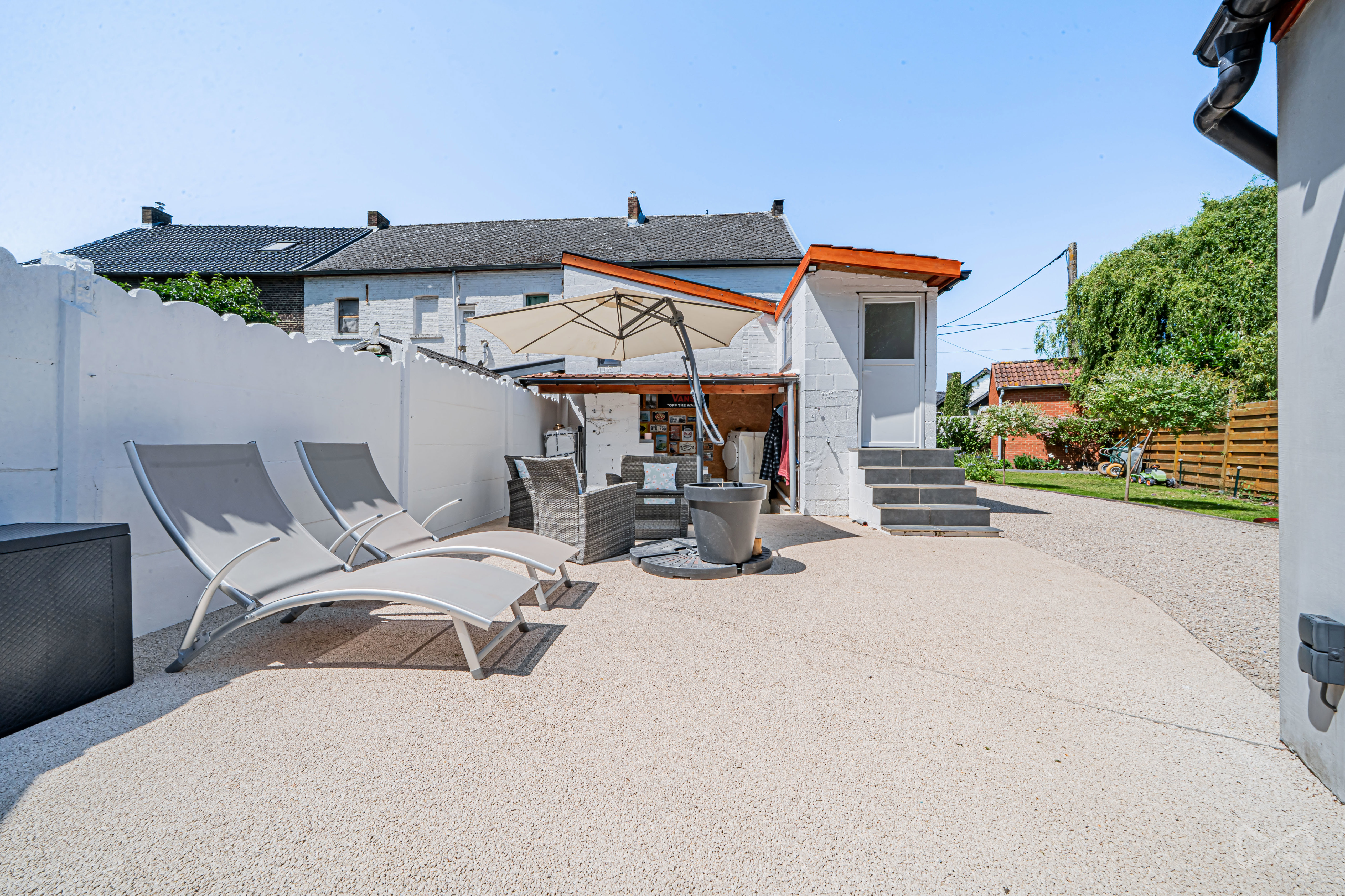 Foto 4 van 4 van Huis met twee slaapkamers in Hyon