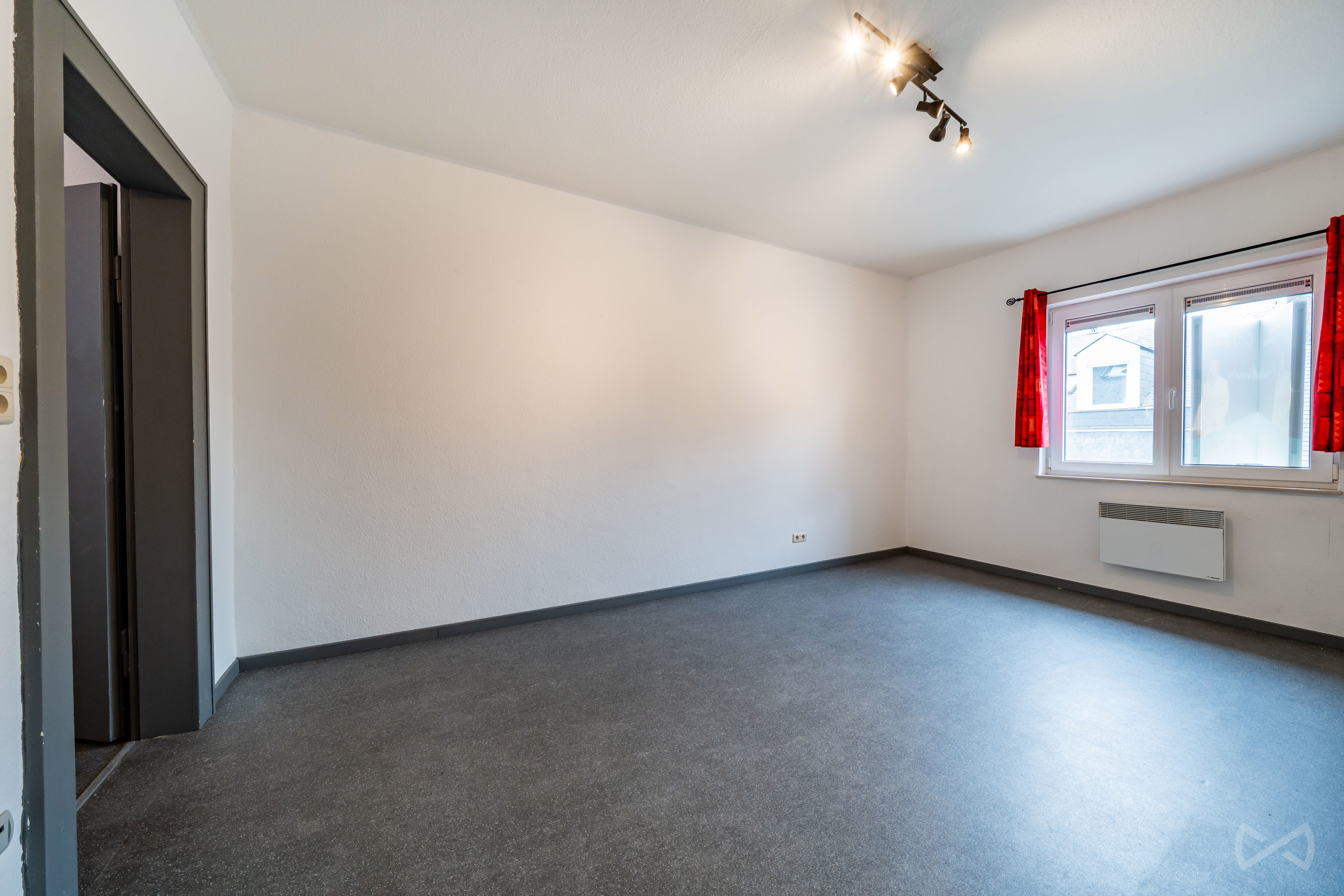 Picture 3 of 3 for Apartment block with ten bedrooms in Malmedy