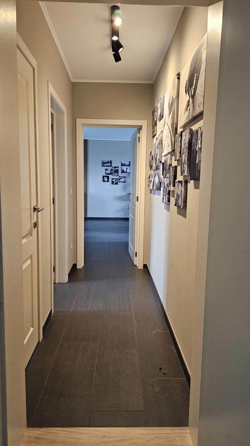 Photo 2 sur 4 pour Duplex de quatre chambres à Mol