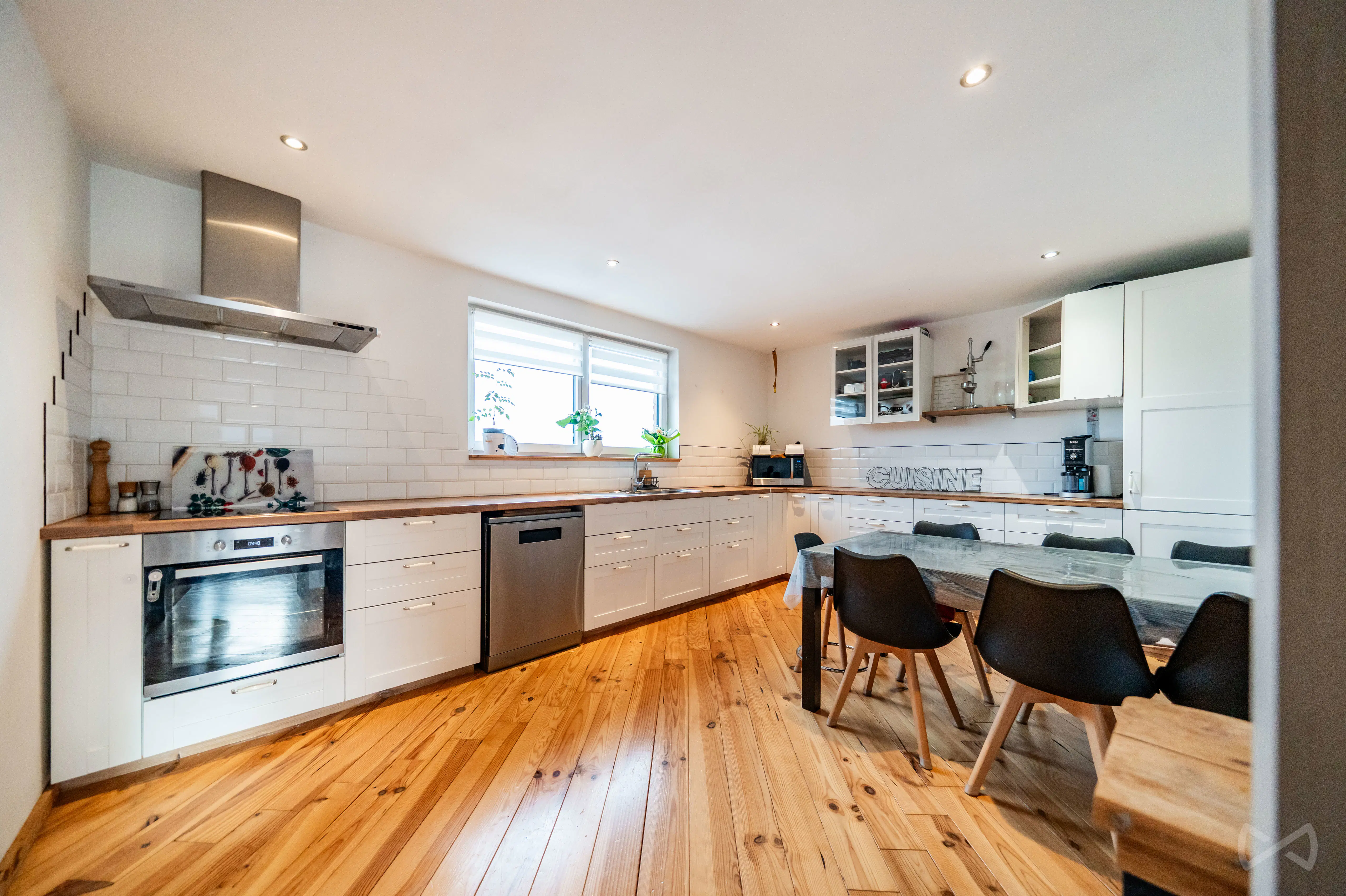 Photo 5 sur 4 pour Immeuble à appartements de trois chambres à Sombreffe