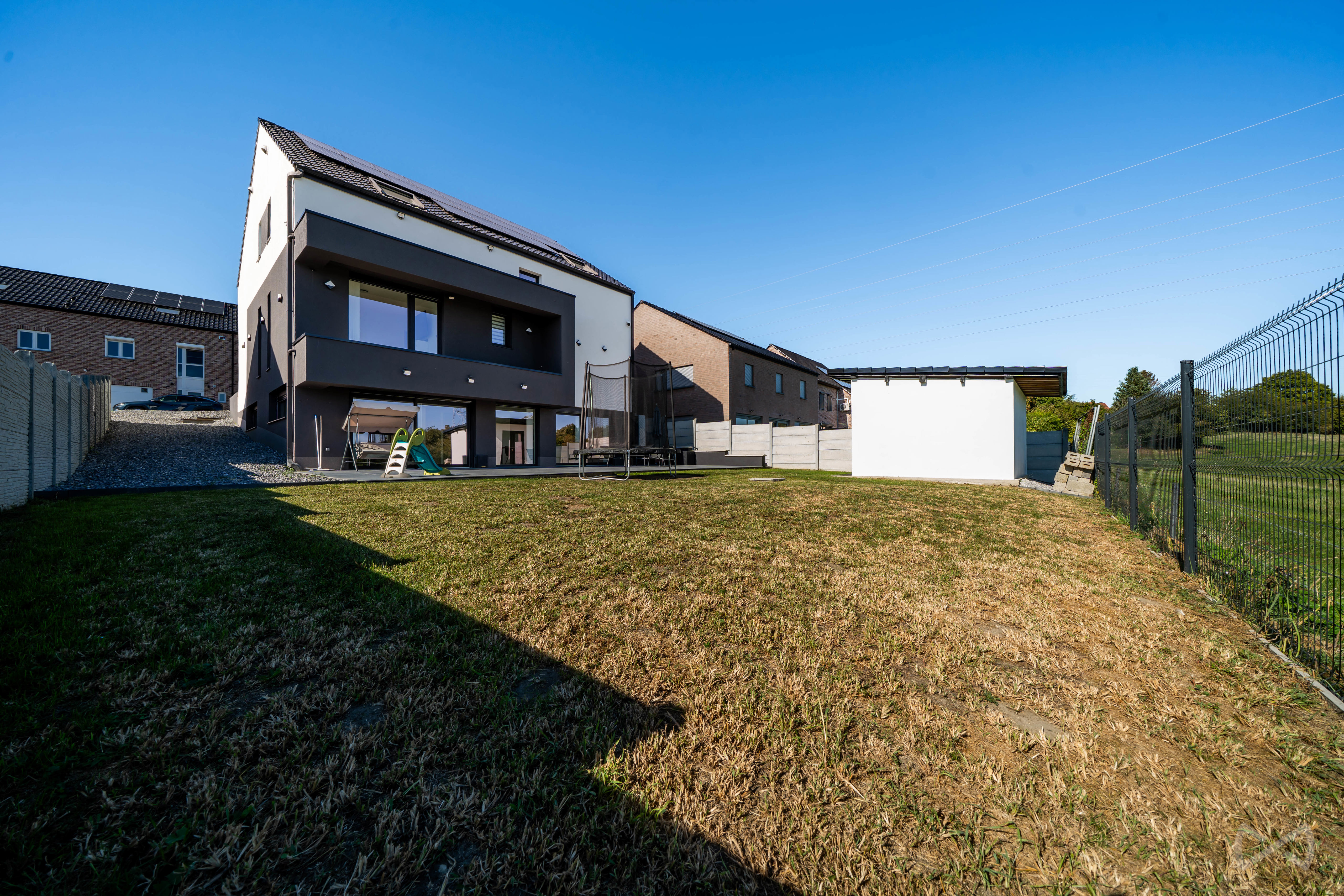 Picture 1 of 4 for Villa with five bedrooms in La Louvière Maurage