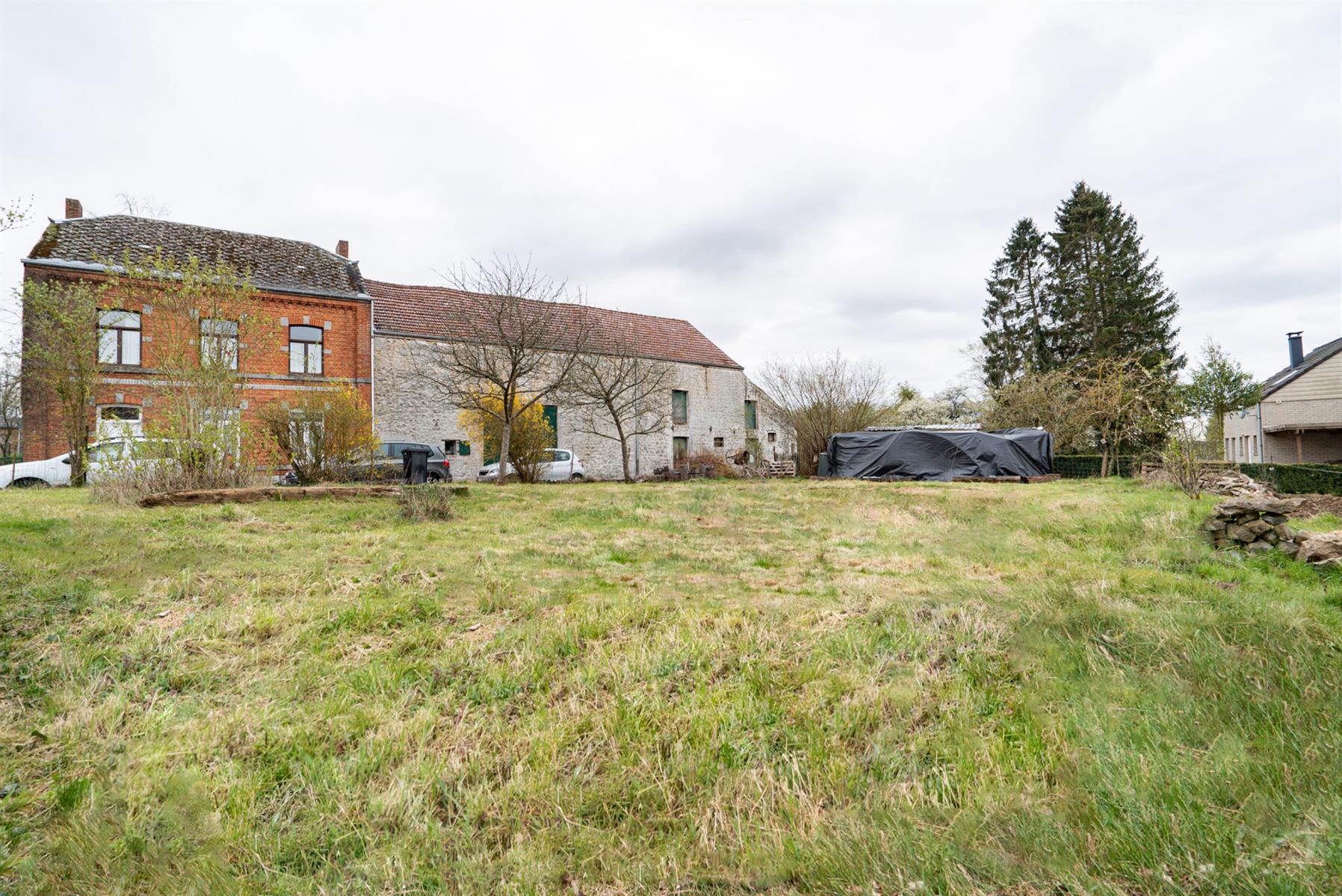 Picture 2 of 3 for Building ground in Gochenée