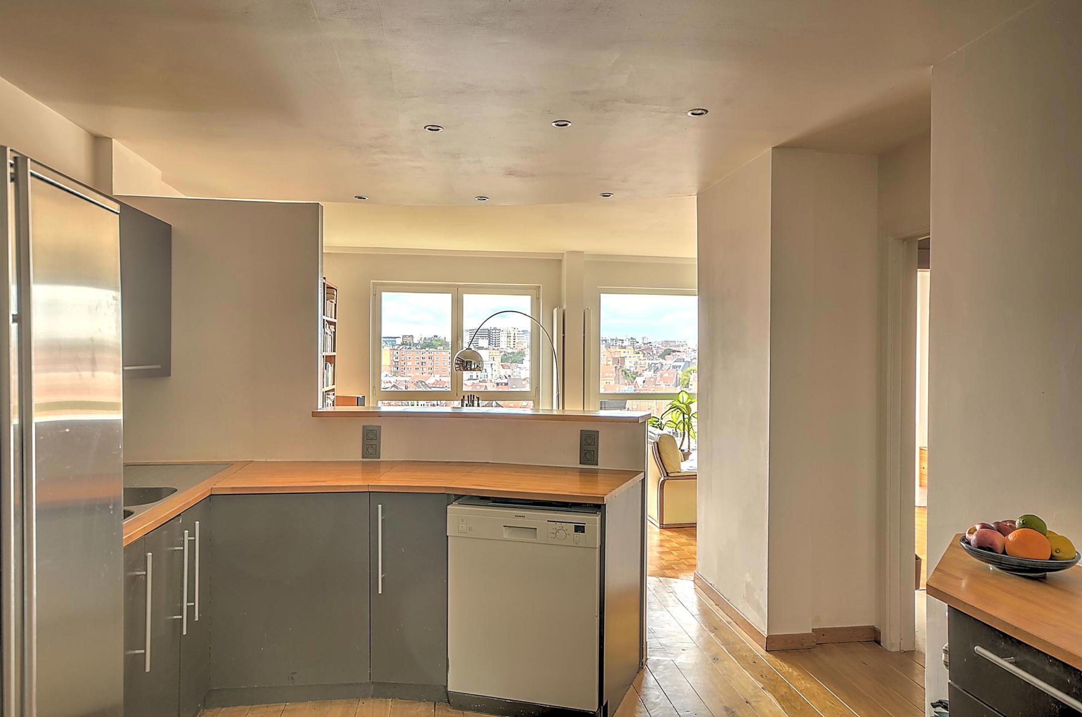Picture 1 of 4 for Flat in Ixelles