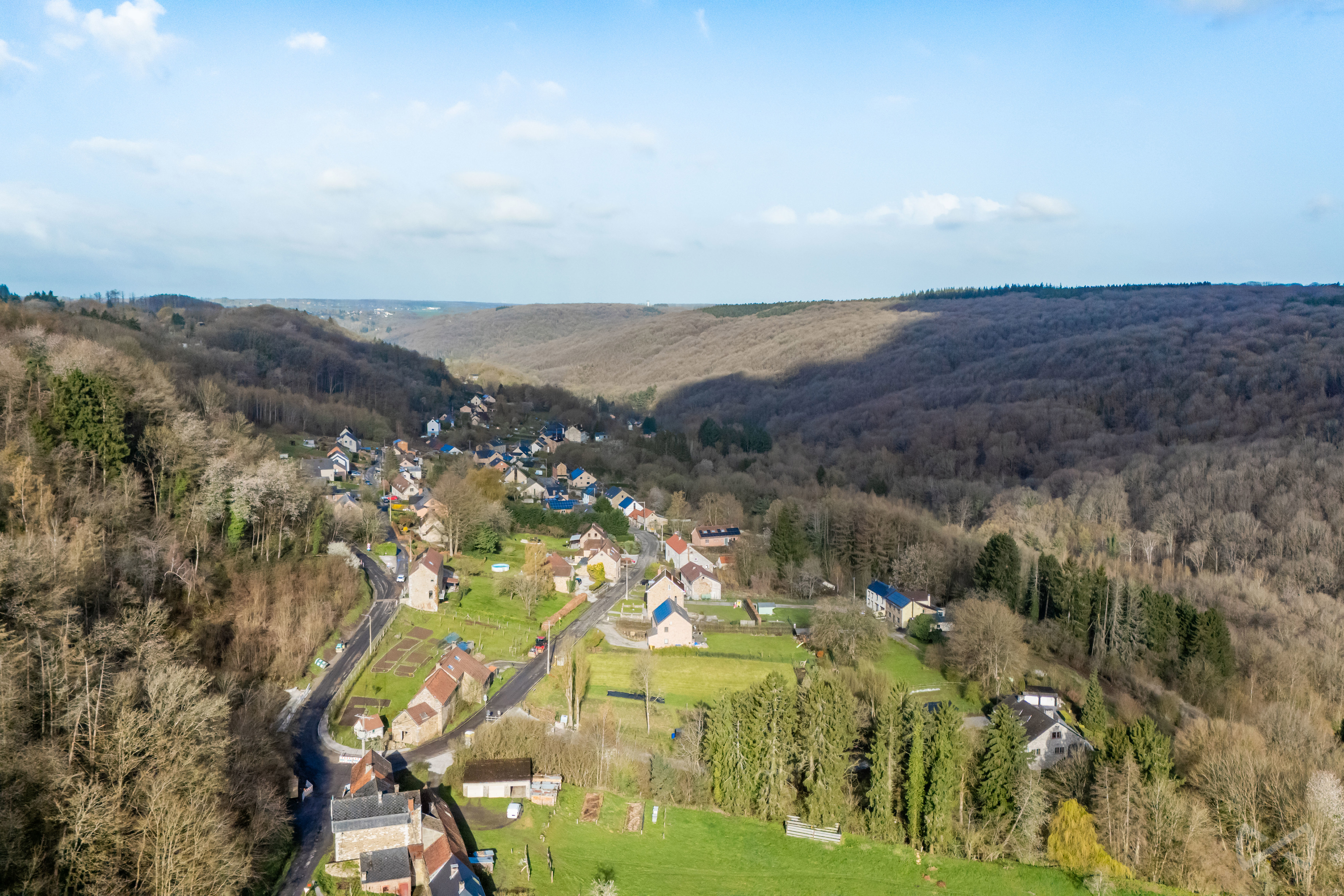 Photo 3 sur 3 pour Terrain à Lustin