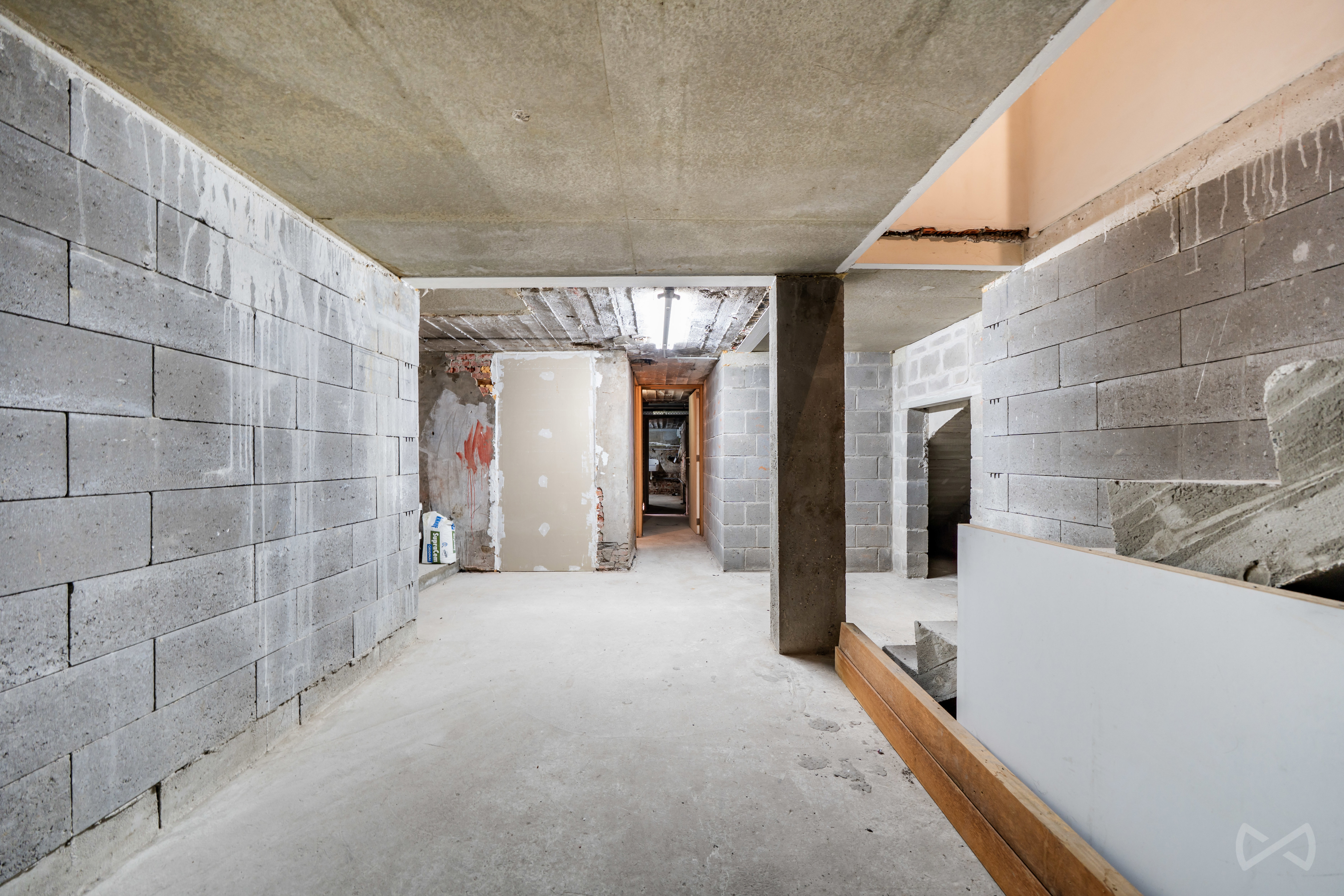 Picture 4 of 4 for Commercial groundfloor in Bruxelles
