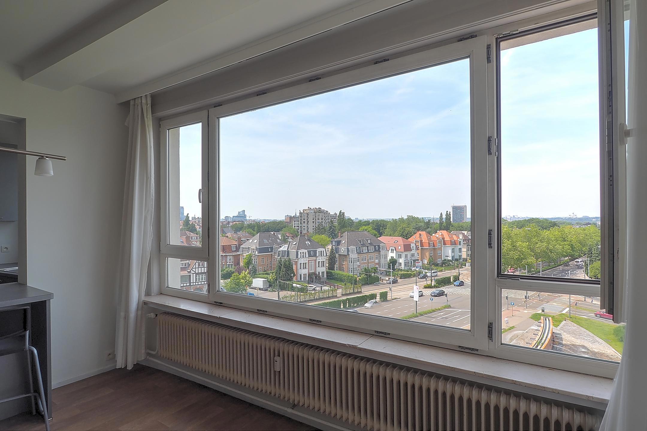 Photo 2 sur 4 pour Appartement à Schaerbeek