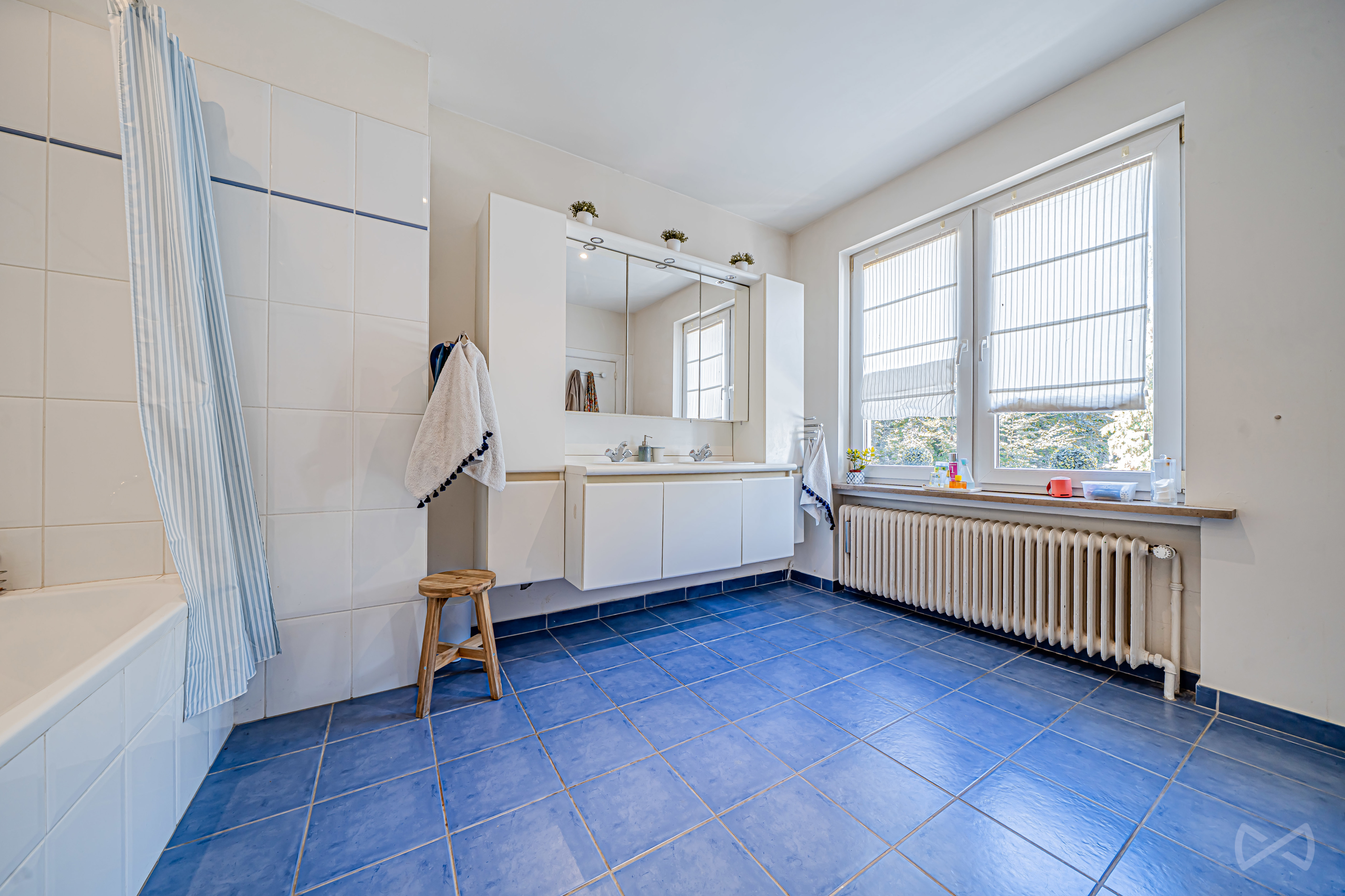 Picture 1 of 4 for House with four bedrooms in Schaerbeek
