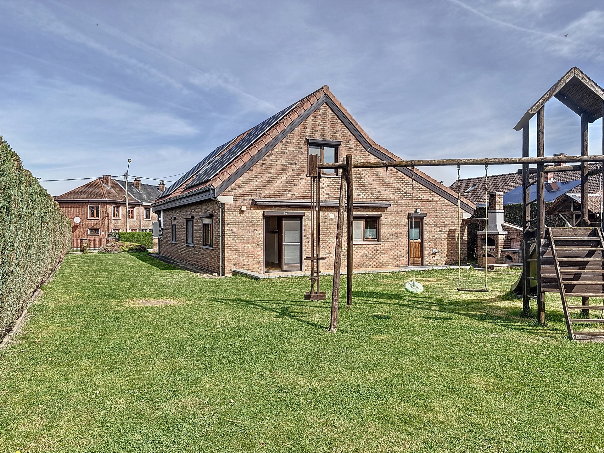 Picture 2 of 4 for Villa with five bedrooms in La Louvière Maurage