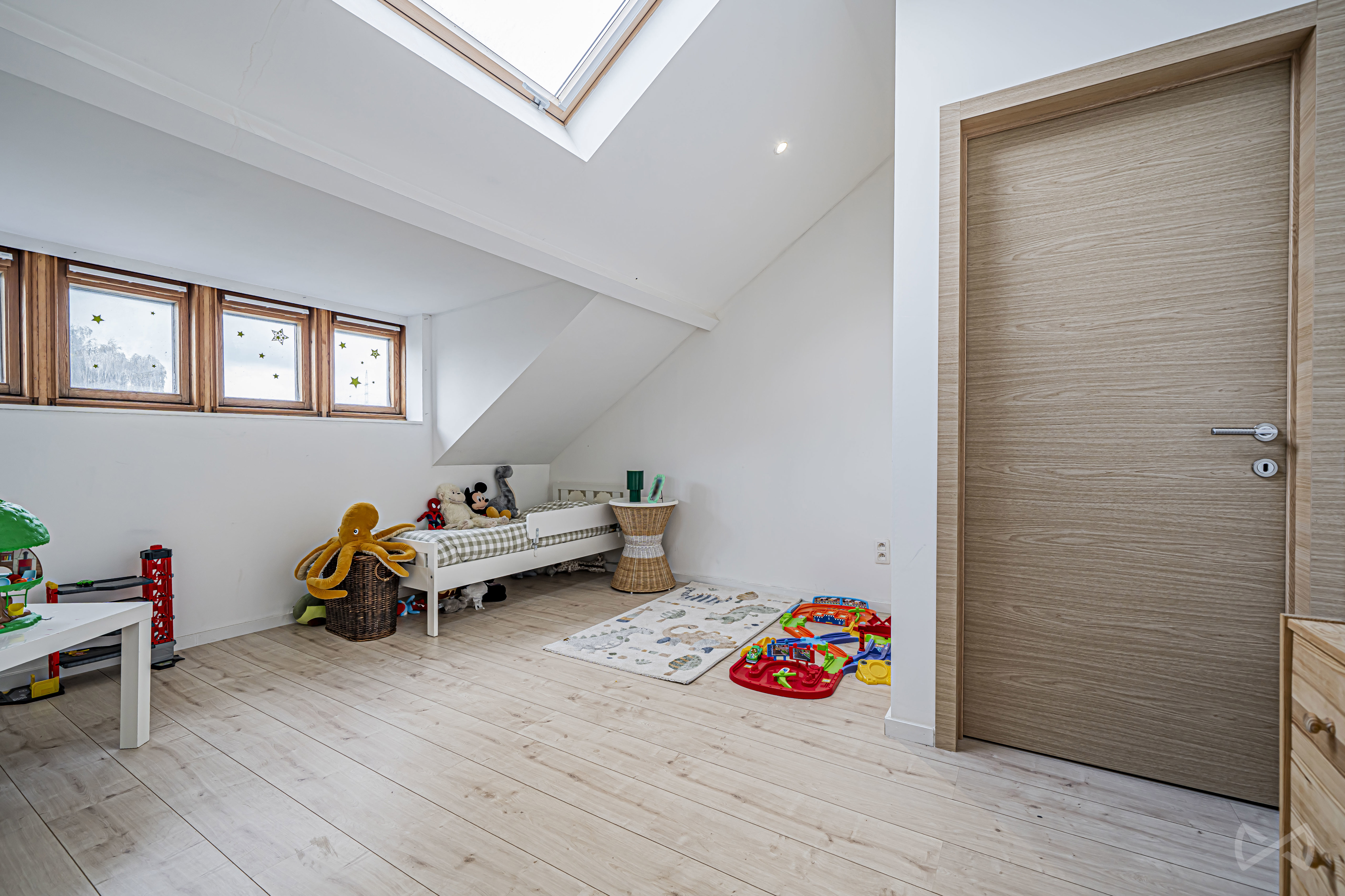 Photo 2 sur 4 pour Maison de quatre chambres à Couillet