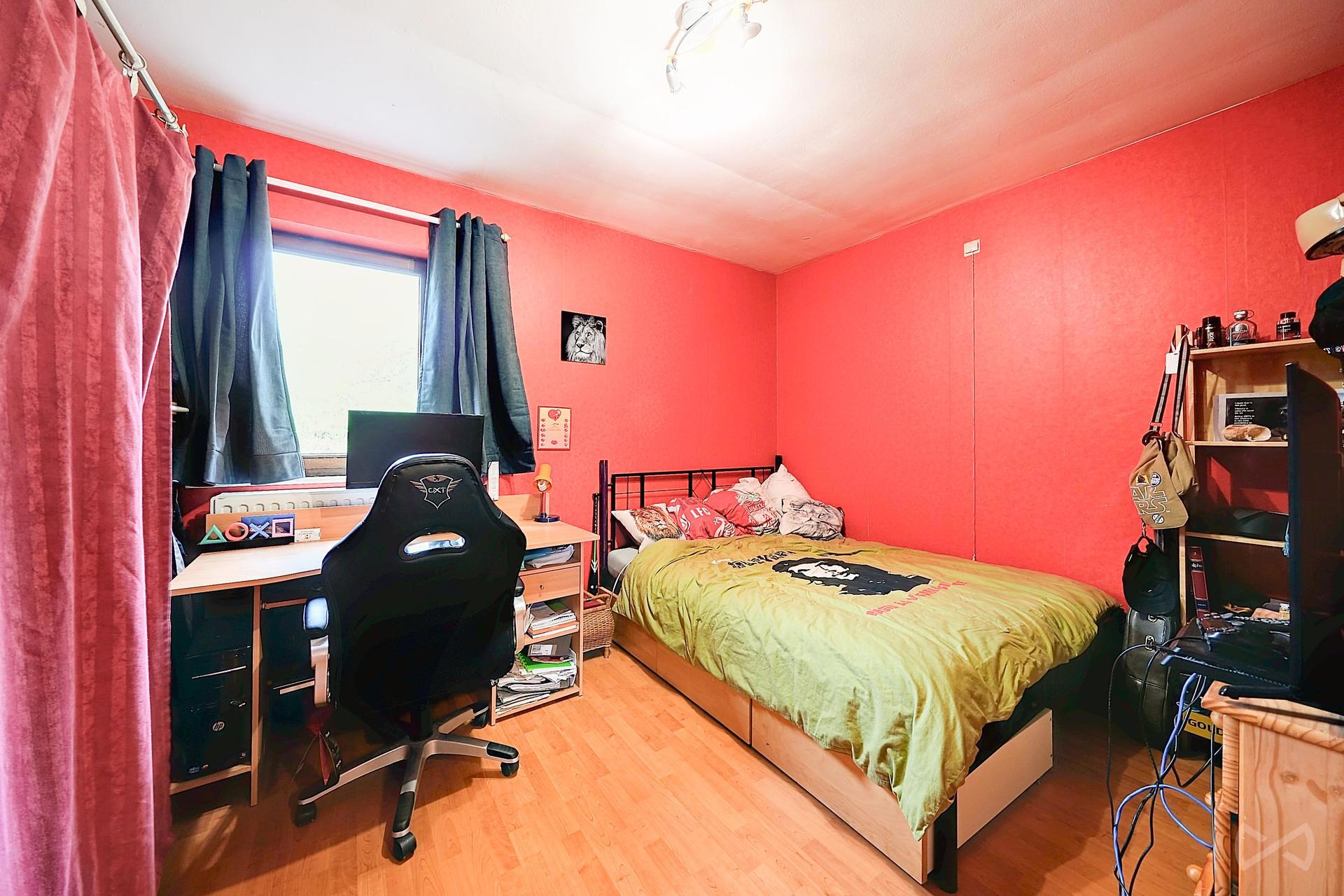 Photo 3 sur 4 pour Maison de quatre chambres à Huy