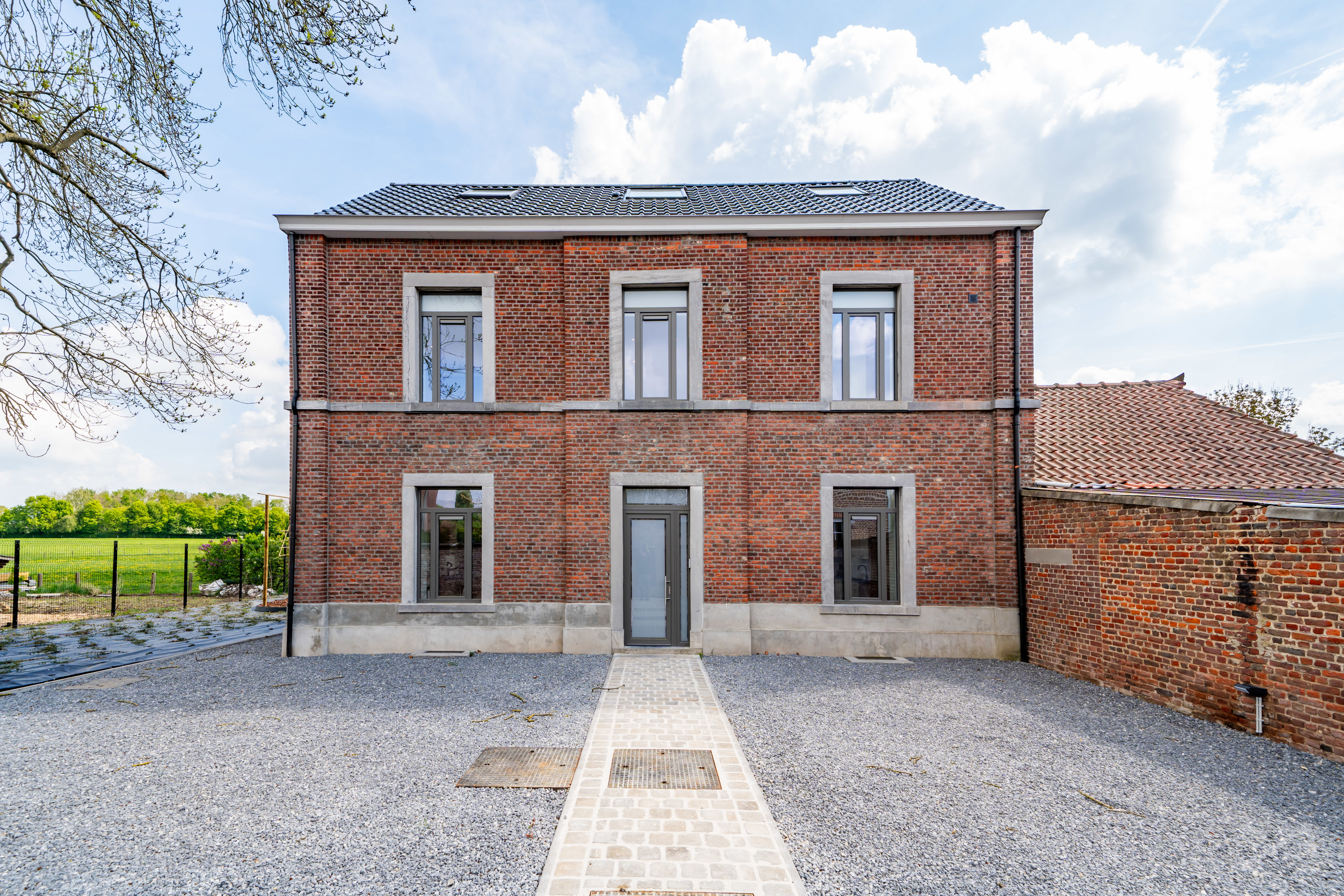 Foto 1 van 4 van Triplex met drie slaapkamers in Remicourt