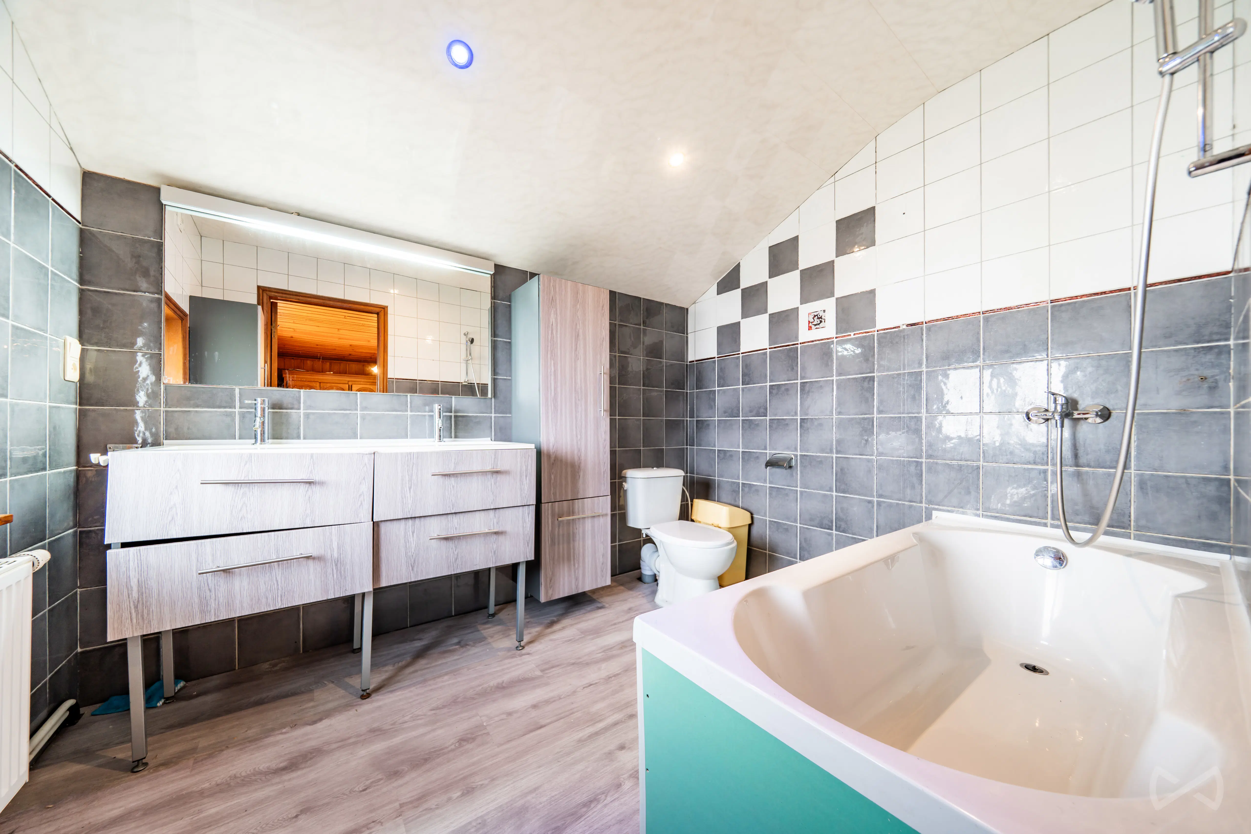 Foto 4 van 4 van Villa met vier slaapkamers in Gerpinnes