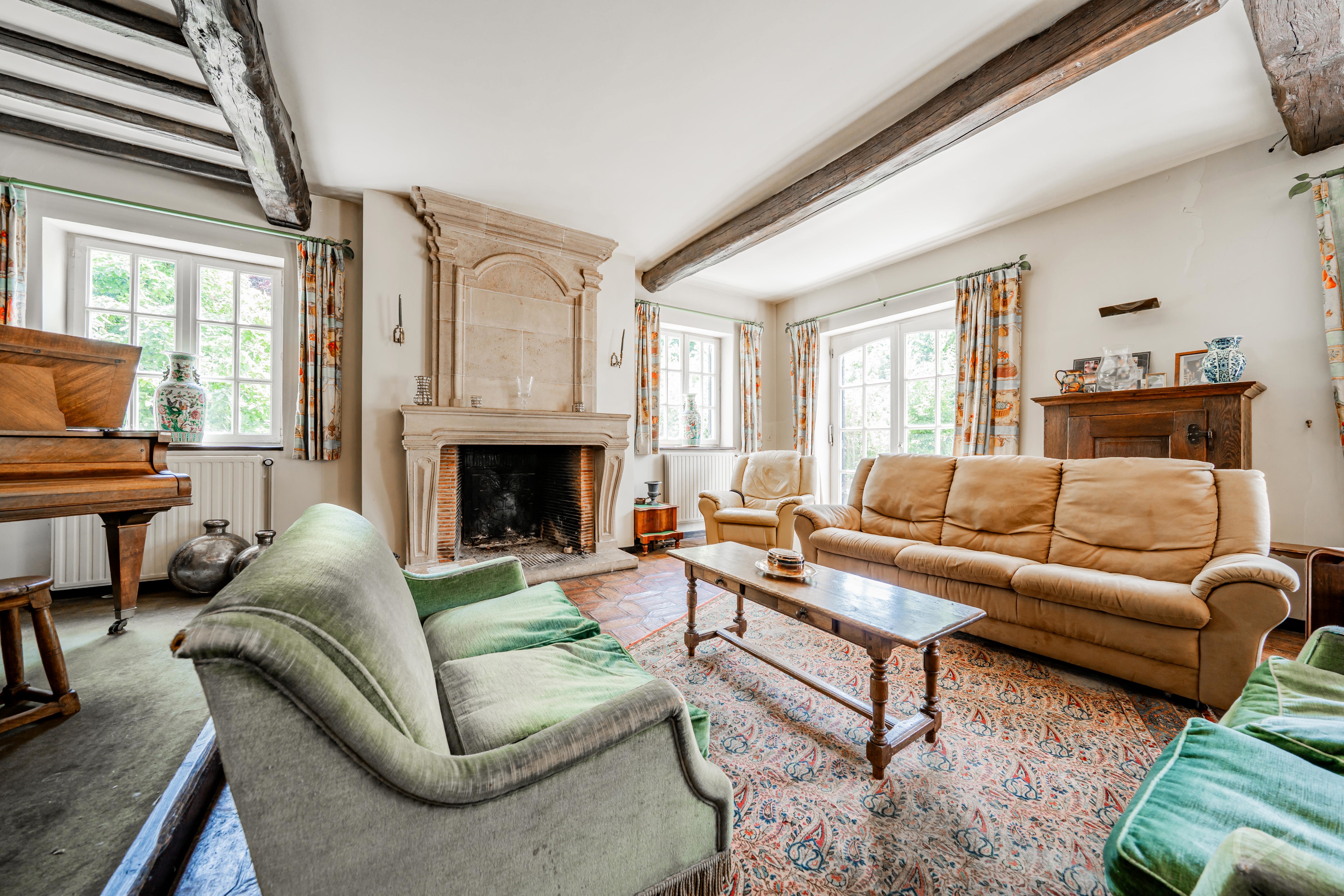 Picture 1 of 4 for Charming house with six bedrooms in Profondeville