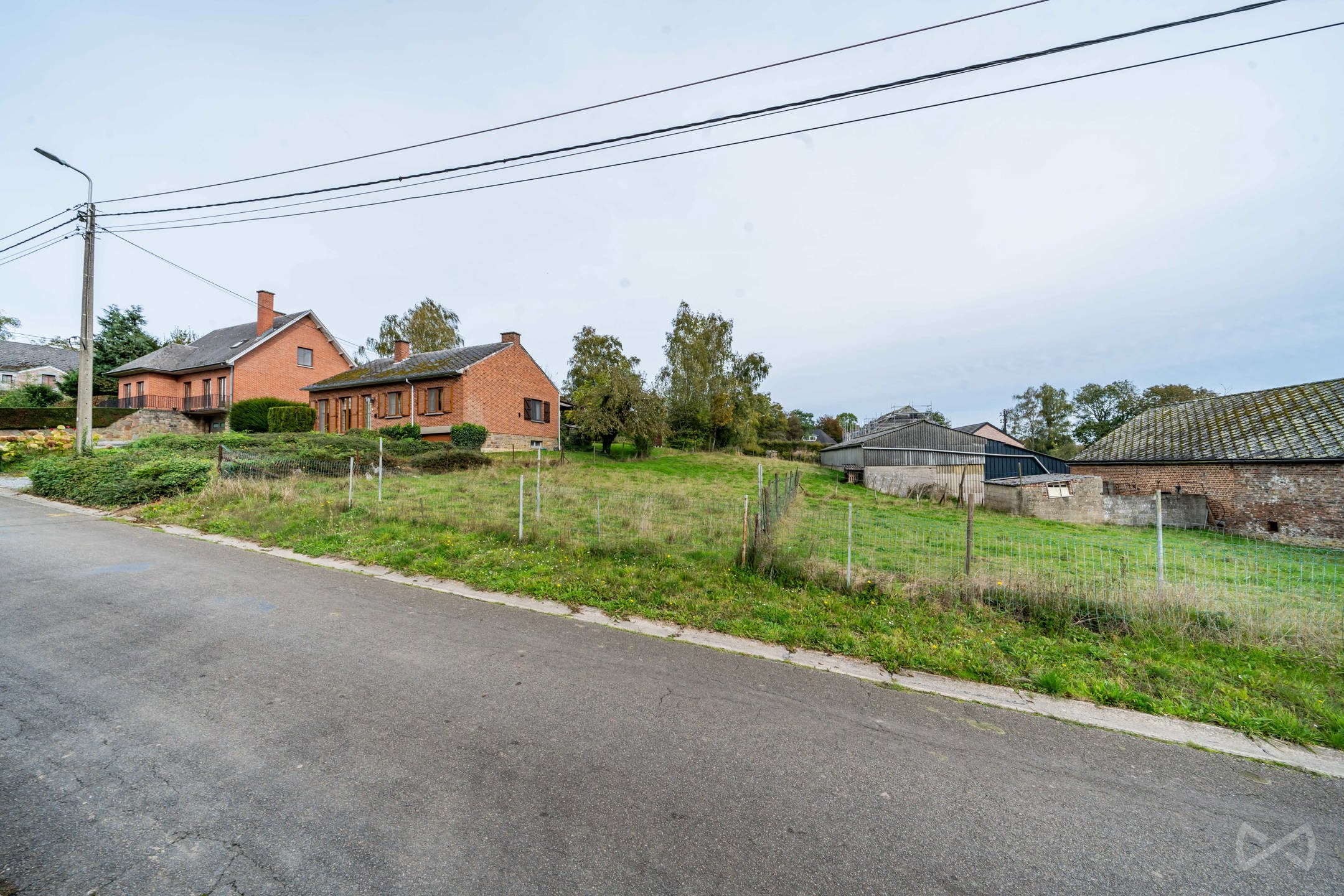Picture 3 of 4 for Building ground in Burdinne