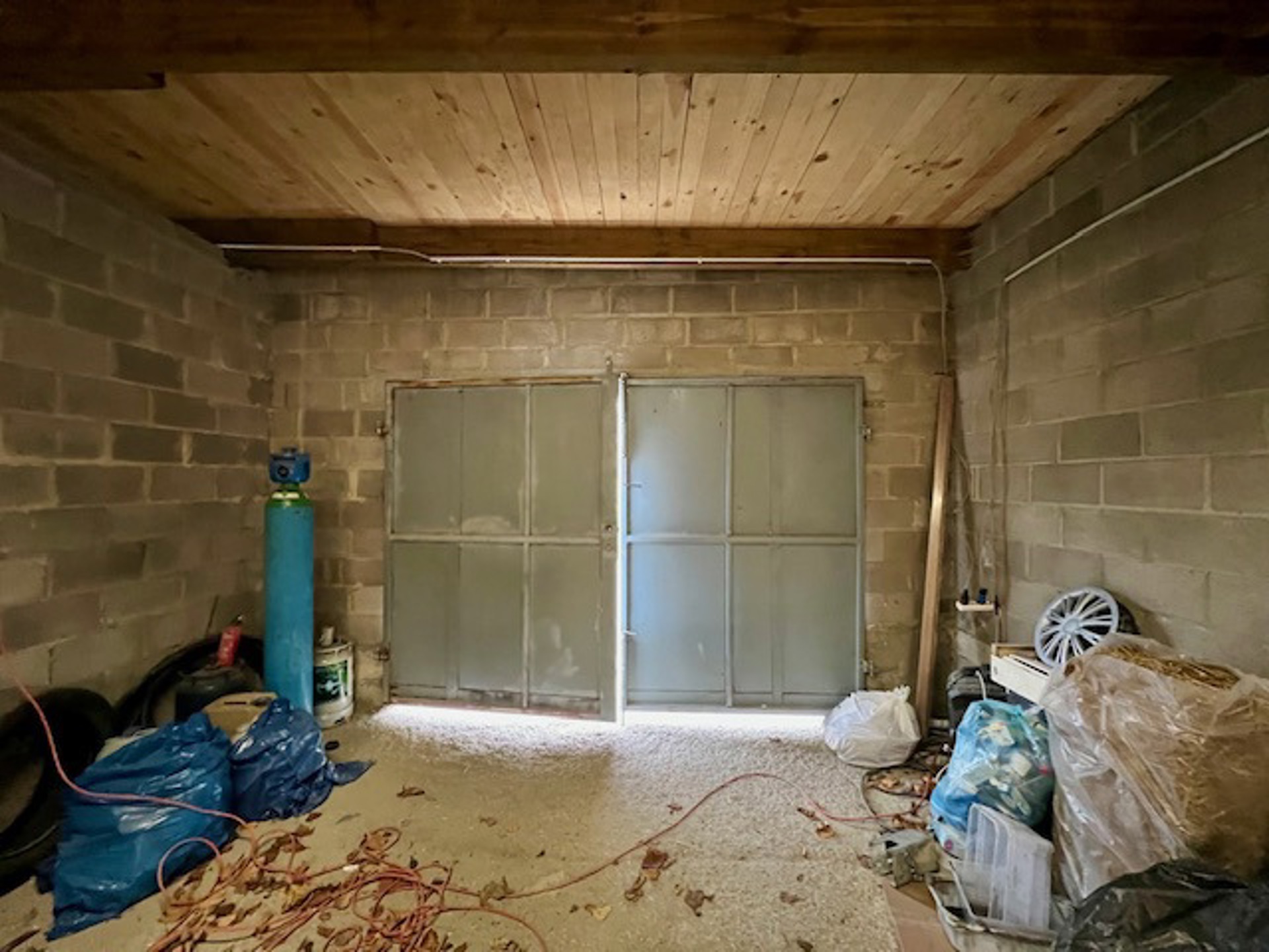 Photo 1 sur 4 pour Garage (fermé) à Charleroi-Marchienne-au-Pont
