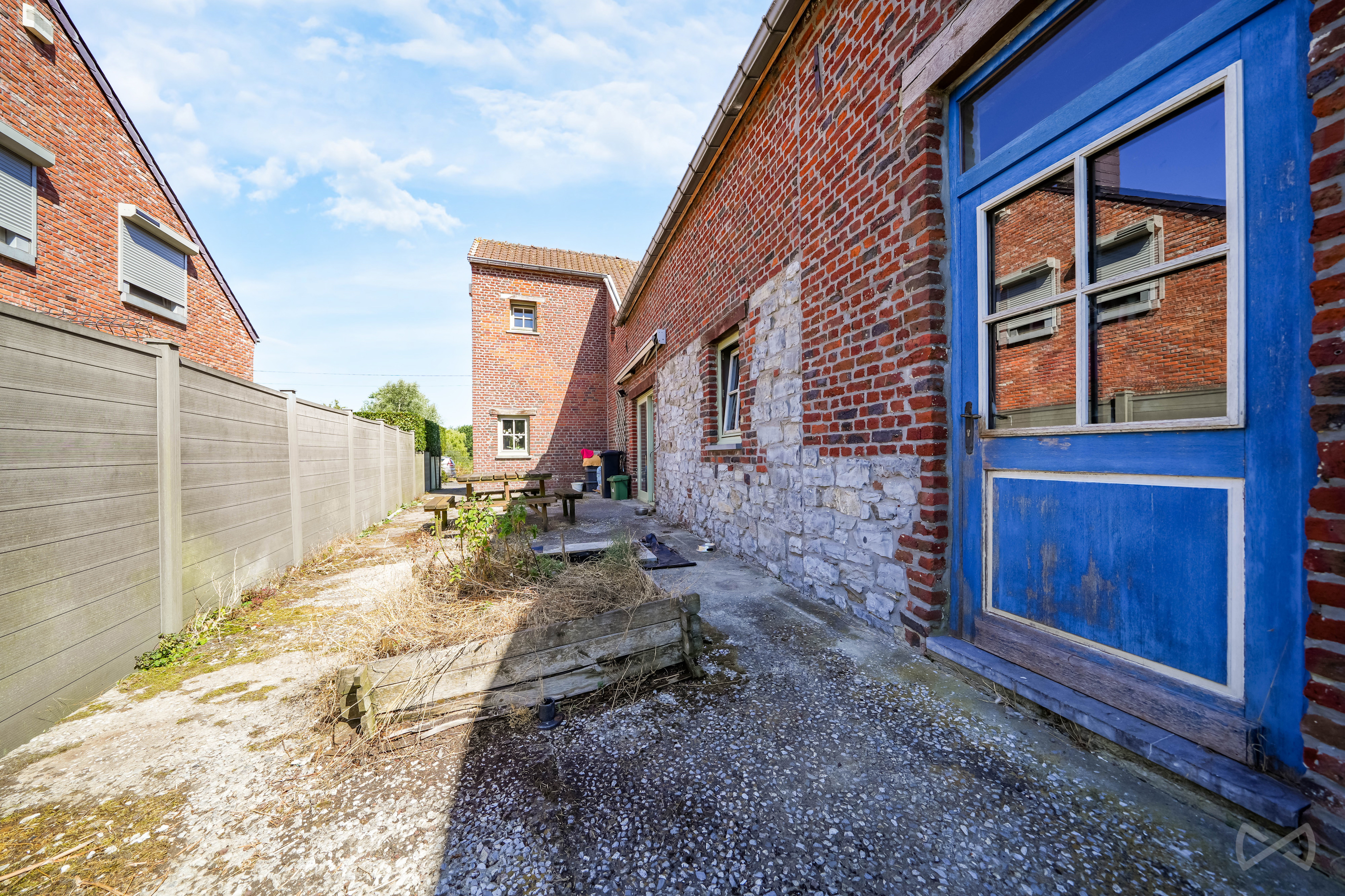 Photo 1 sur 4 pour Maison de quatre chambres à Marbaix