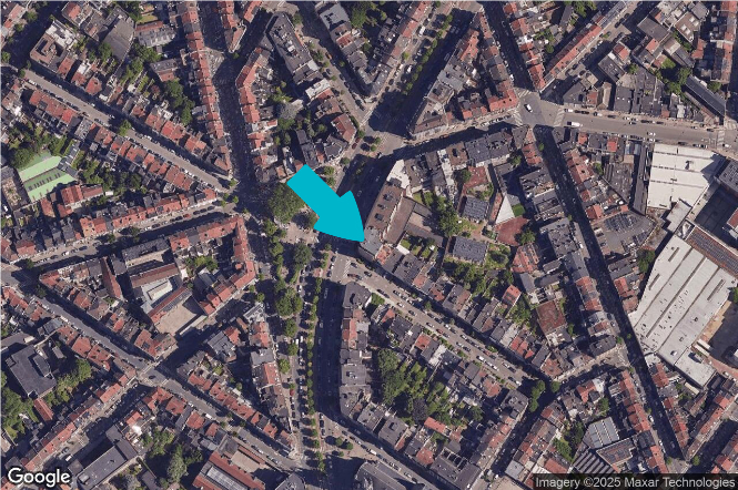 Foto 1 van 2 van Gelijkvloerse verdieping met één slaapkamer in Molenbeek-saint-jean