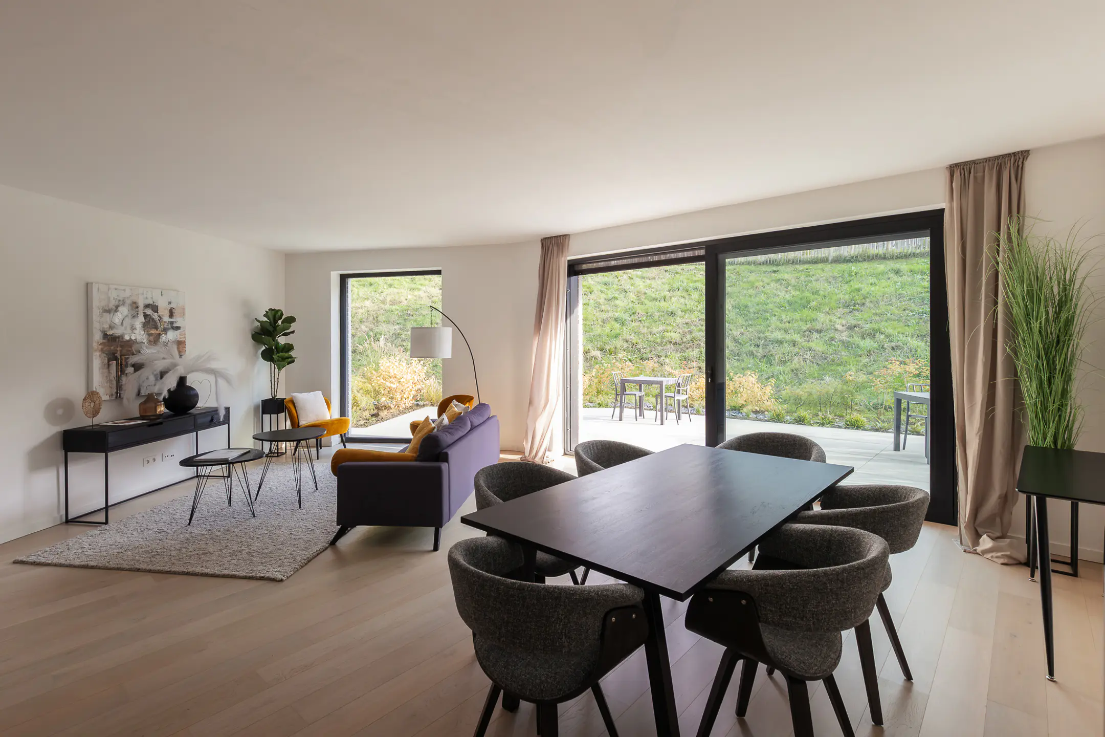 Picture 1 of 4 for Penthouse with three bedrooms in Uccle